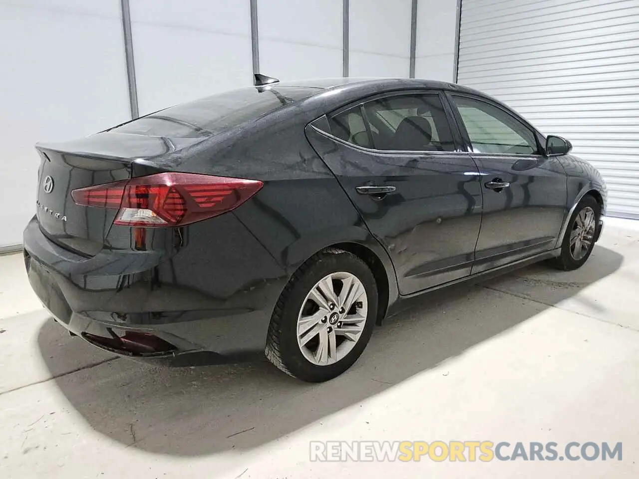 3 Photograph of a damaged car 5NPD84LF9KH437809 HYUNDAI ELANTRA 2019