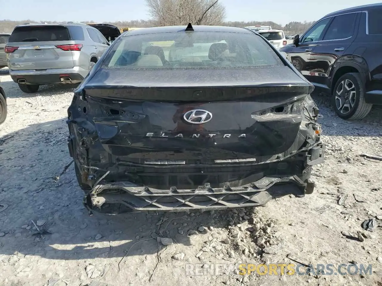 6 Фотография поврежденного автомобиля 5NPD84LF9KH453413 HYUNDAI ELANTRA 2019