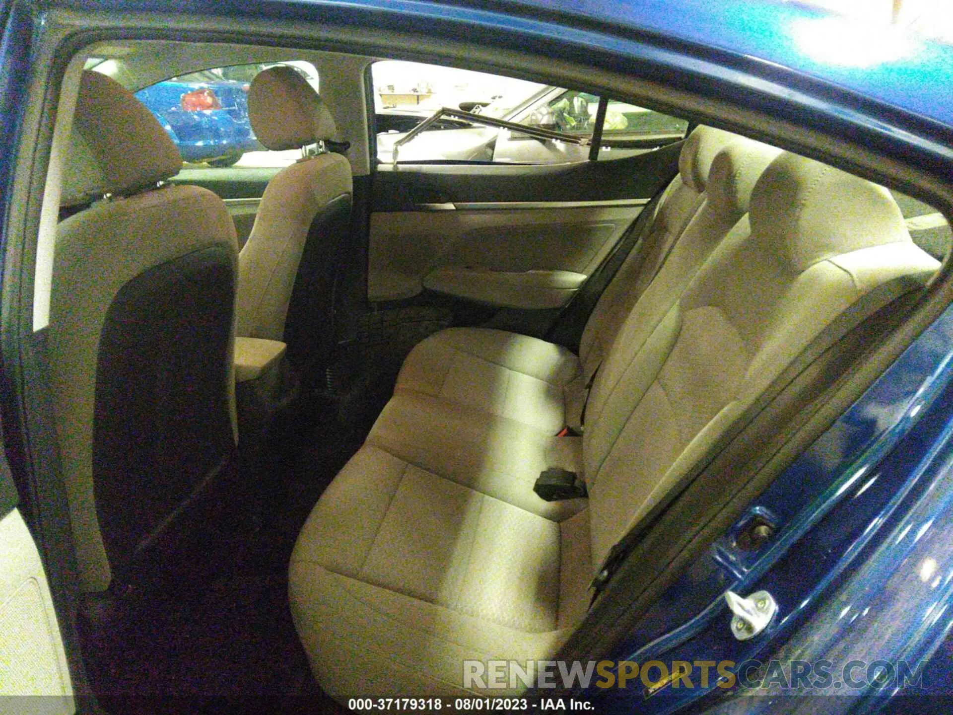 8 Photograph of a damaged car 5NPD84LF9KH458157 HYUNDAI ELANTRA 2019