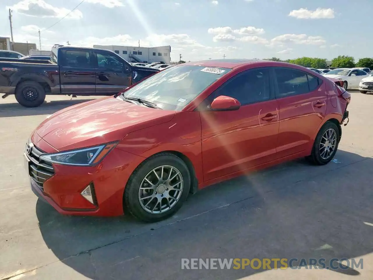 1 Фотография поврежденного автомобиля 5NPD84LF9KH481941 HYUNDAI ELANTRA 2019