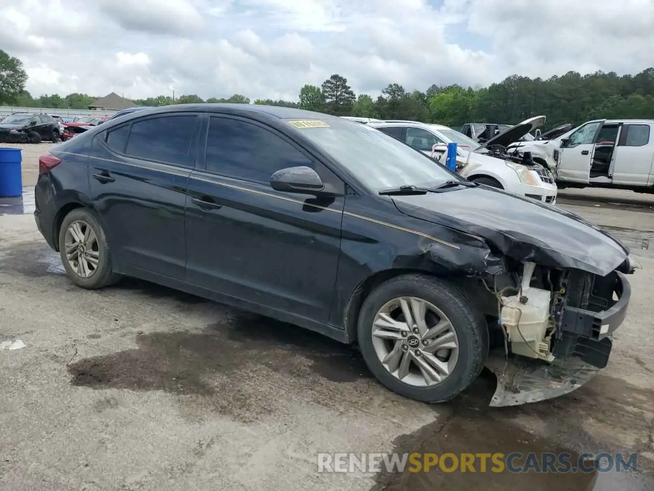 4 Фотография поврежденного автомобиля 5NPD84LFXKH421702 HYUNDAI ELANTRA 2019