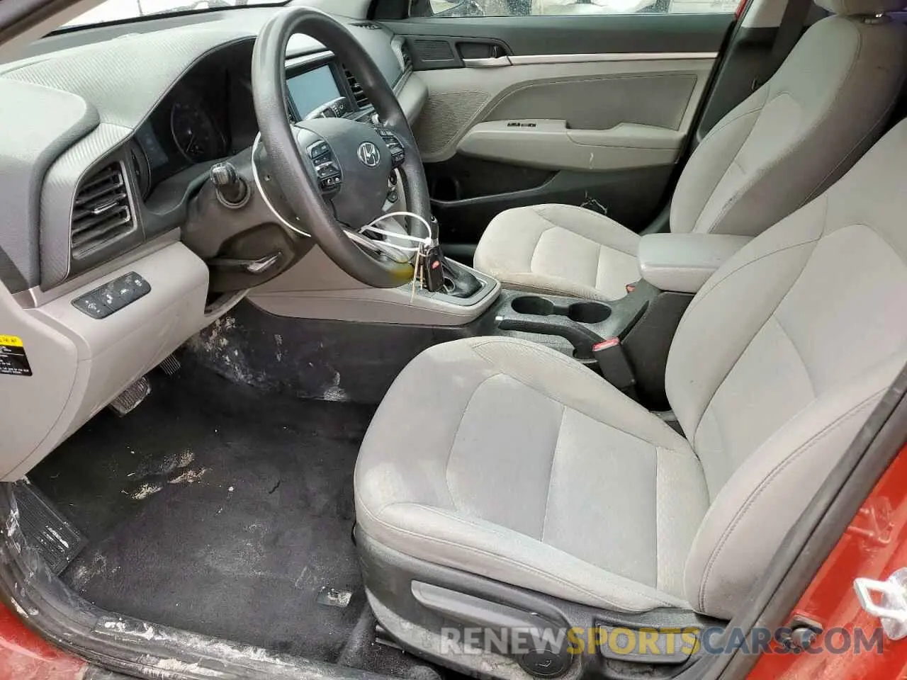 7 Фотография поврежденного автомобиля 5NPD84LFXKH423546 HYUNDAI ELANTRA 2019