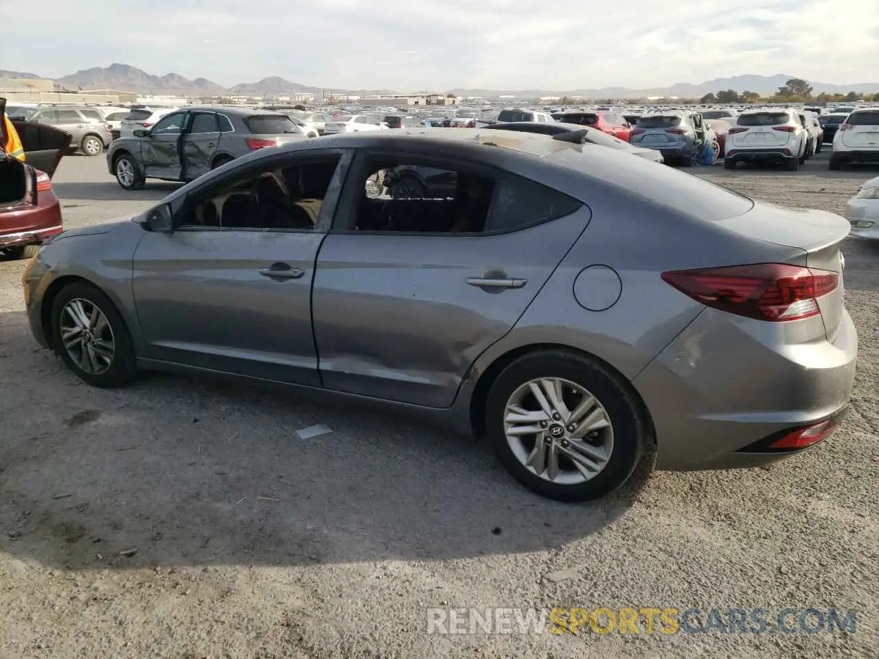 2 Photograph of a damaged car 5NPD84LFXKH424177 HYUNDAI ELANTRA 2019