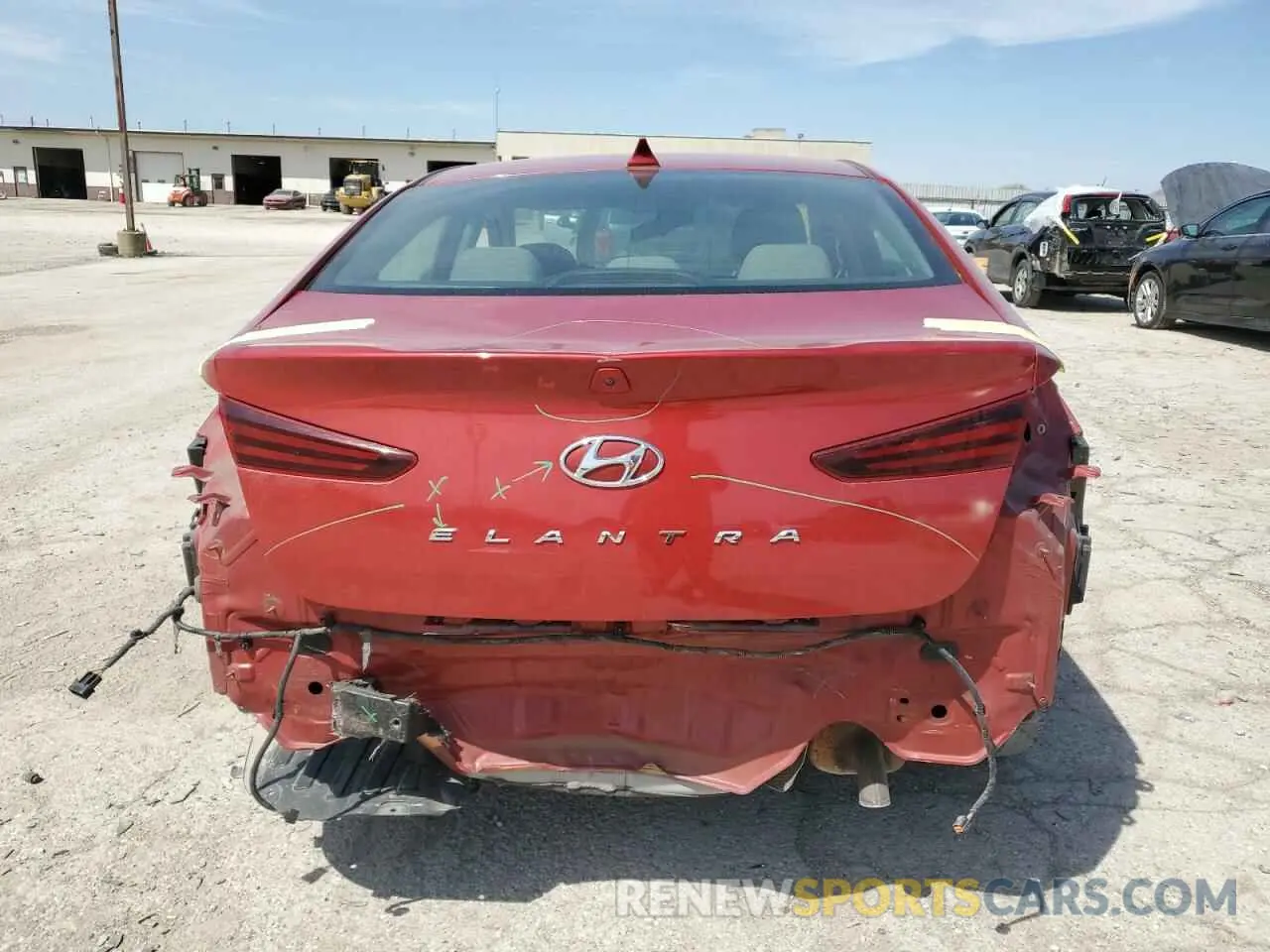 6 Фотография поврежденного автомобиля 5NPD84LFXKH427371 HYUNDAI ELANTRA 2019
