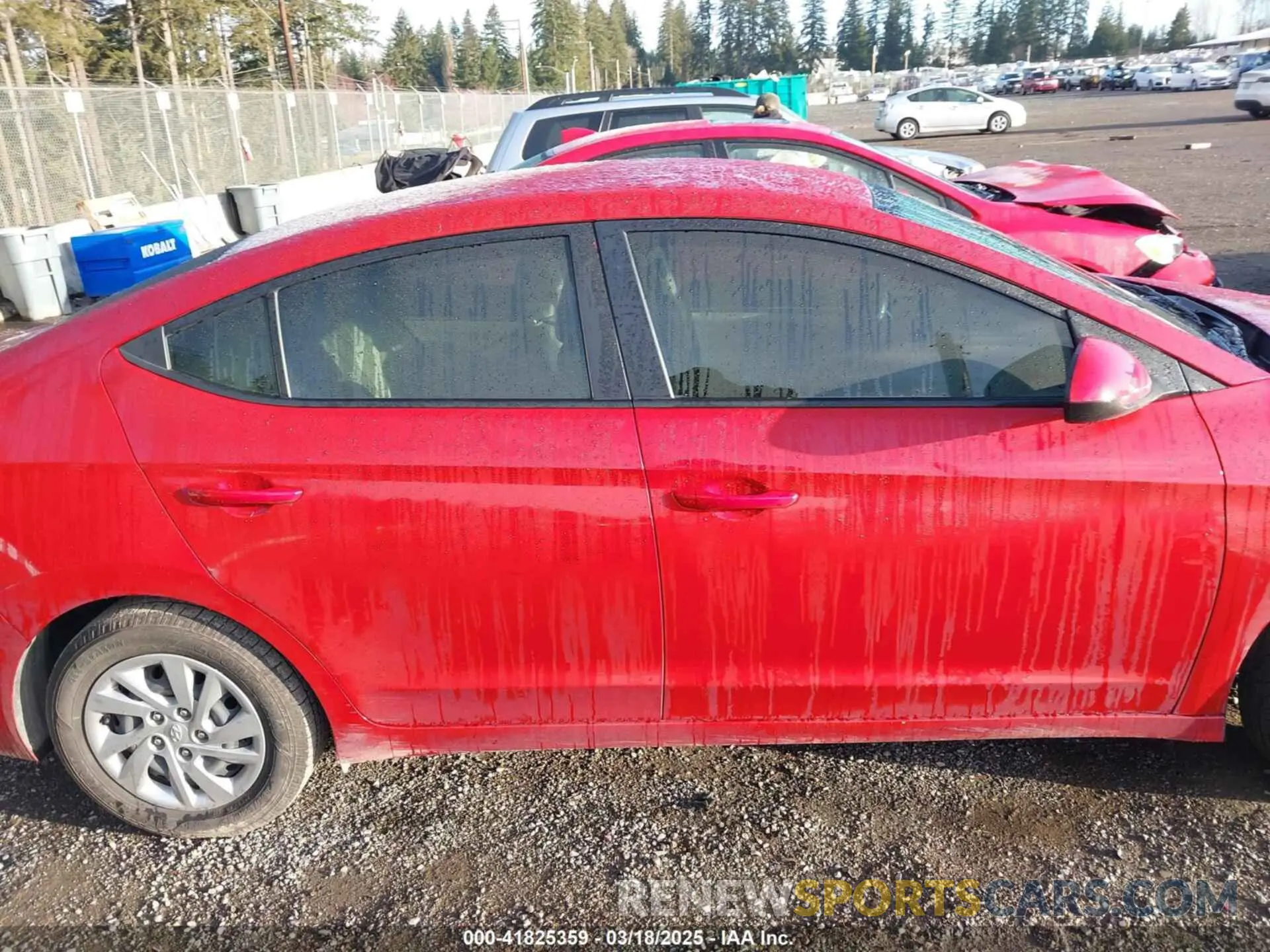 13 Фотография поврежденного автомобиля KMHD74LF0KU781503 HYUNDAI ELANTRA 2019