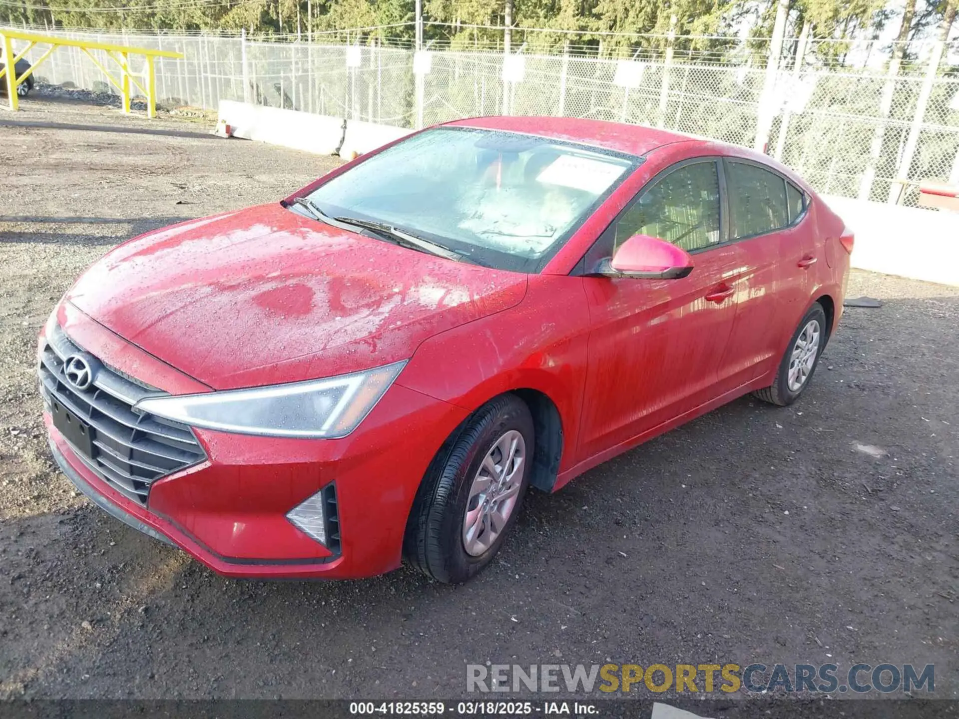 2 Фотография поврежденного автомобиля KMHD74LF0KU781503 HYUNDAI ELANTRA 2019