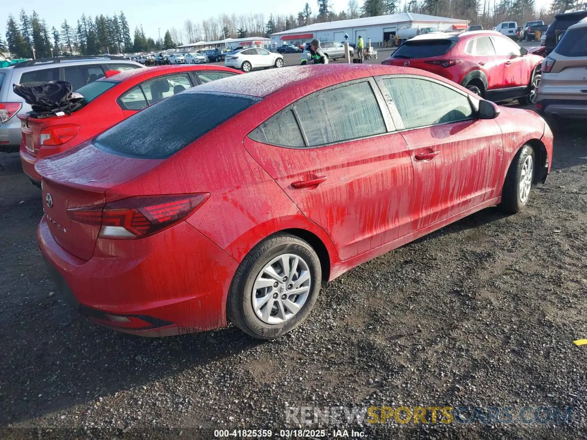 4 Фотография поврежденного автомобиля KMHD74LF0KU781503 HYUNDAI ELANTRA 2019