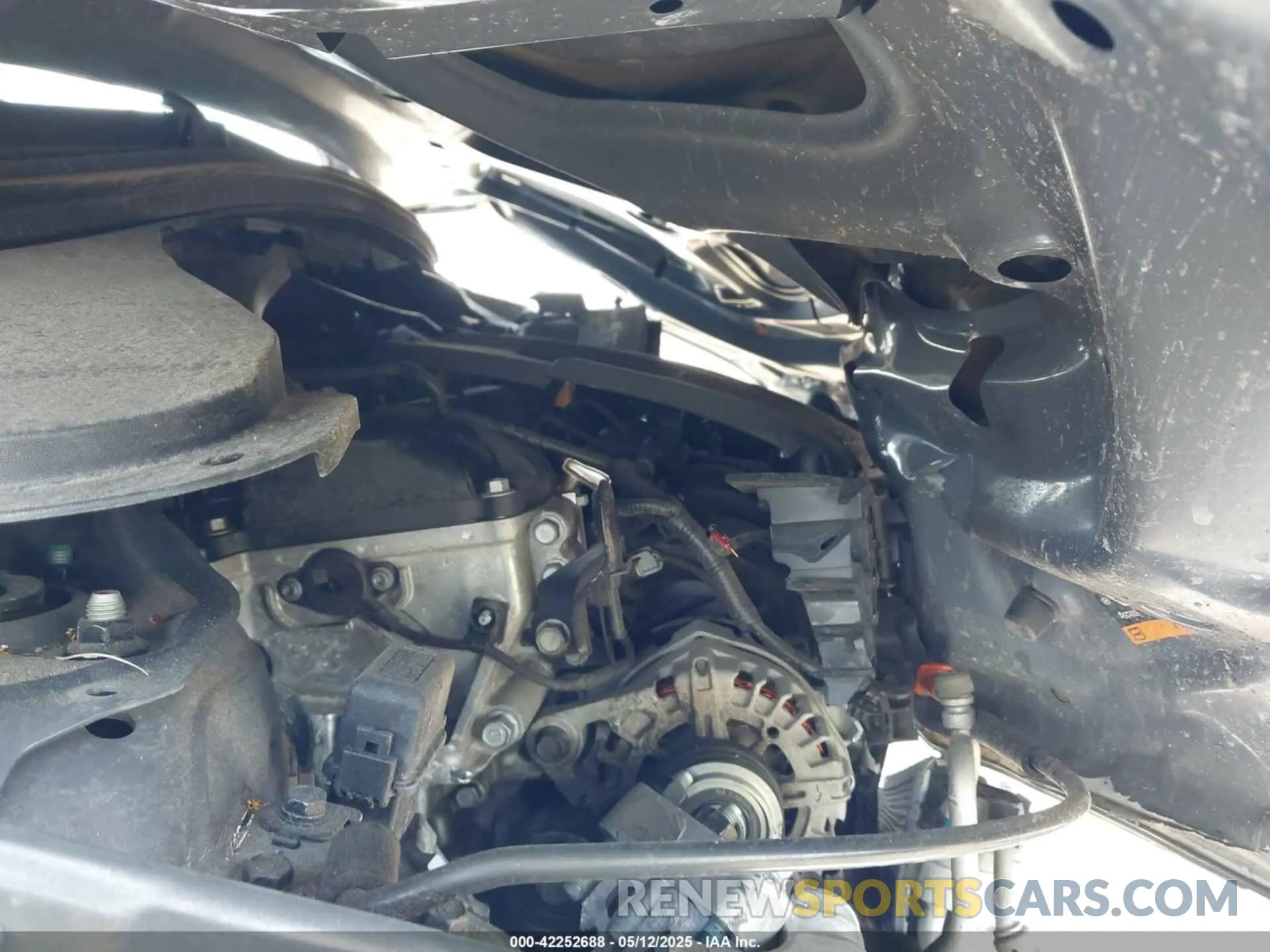10 Фотография поврежденного автомобиля KMHD74LF1KU777590 HYUNDAI ELANTRA 2019