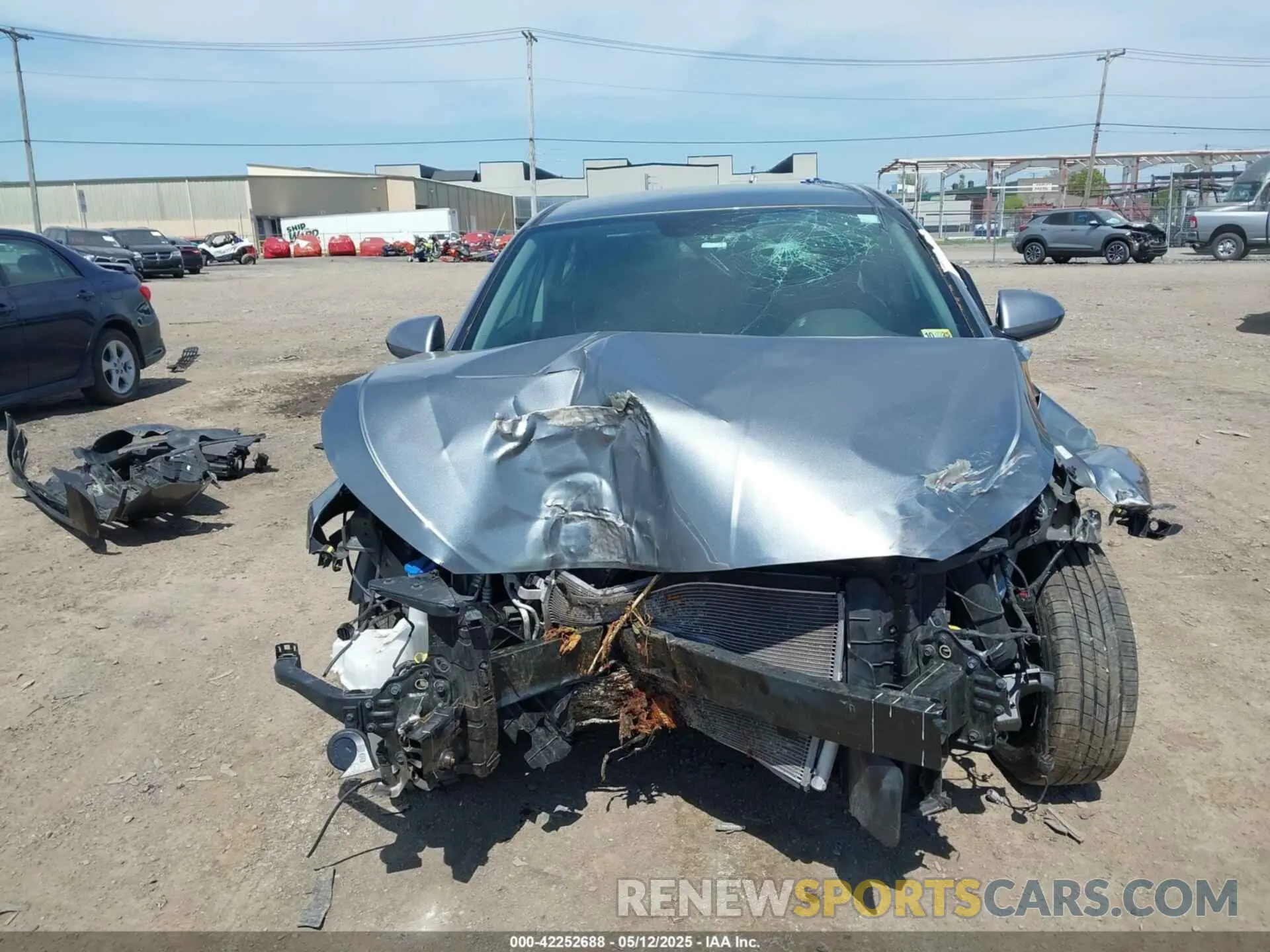 12 Фотография поврежденного автомобиля KMHD74LF1KU777590 HYUNDAI ELANTRA 2019