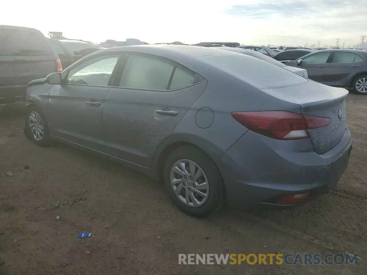 2 Фотография поврежденного автомобиля KMHD74LF1KU814735 HYUNDAI ELANTRA 2019