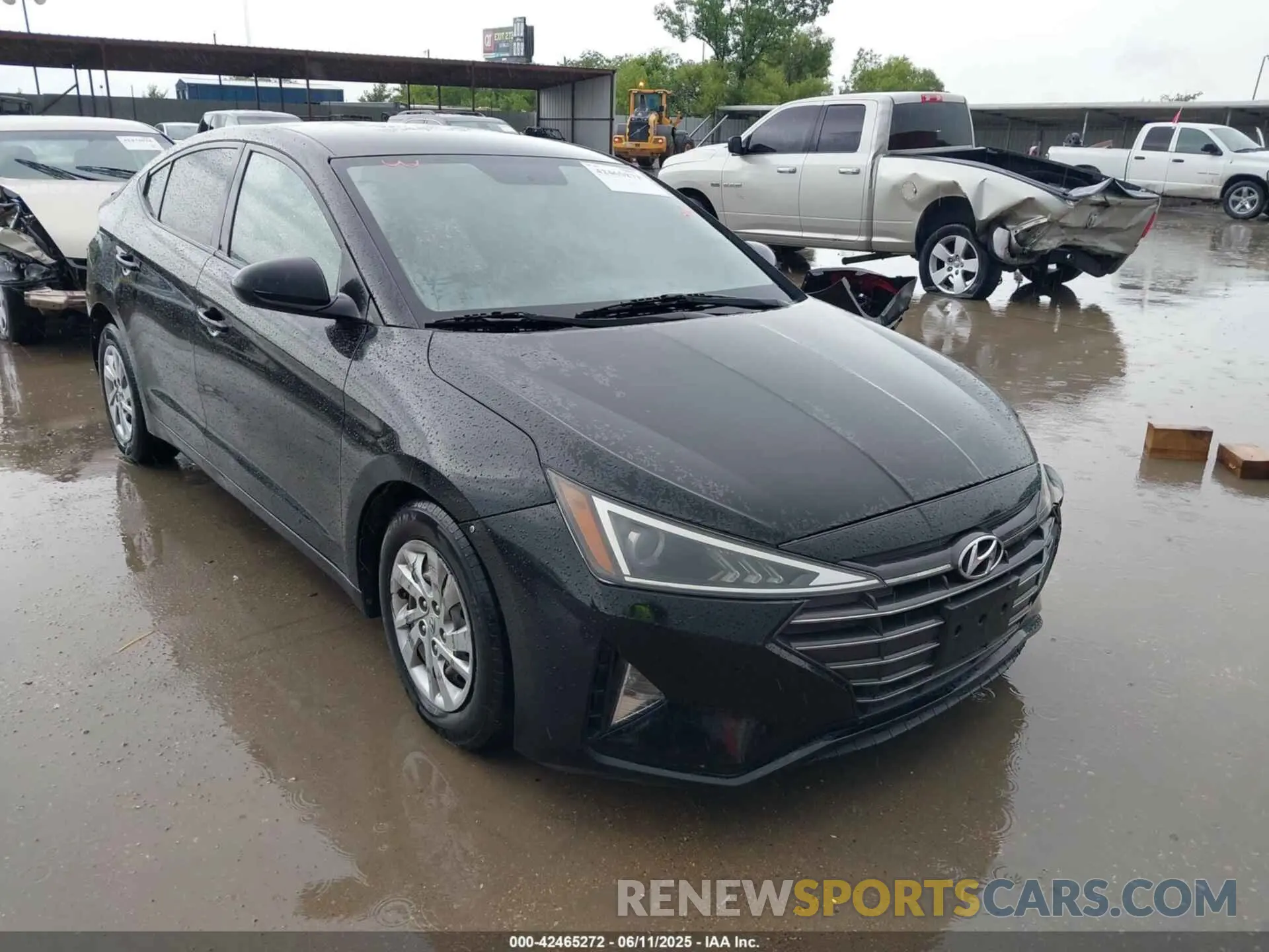 1 Photograph of a damaged car KMHD74LF2KU782927 HYUNDAI ELANTRA 2019