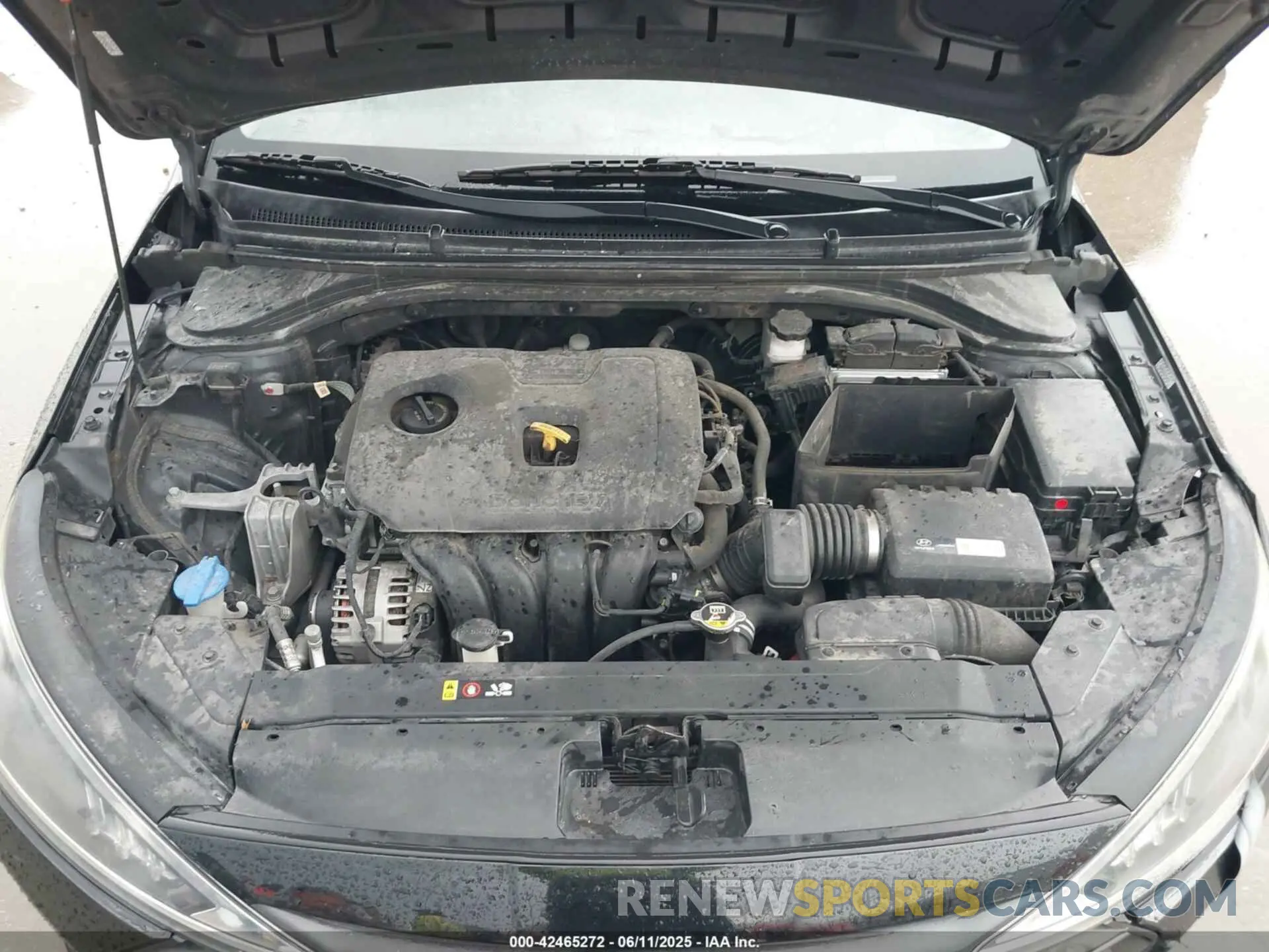 10 Photograph of a damaged car KMHD74LF2KU782927 HYUNDAI ELANTRA 2019