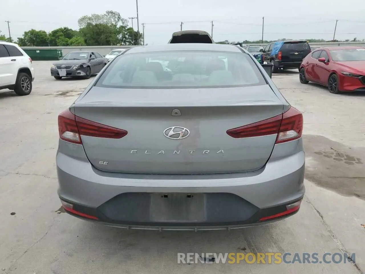 6 Photograph of a damaged car KMHD74LF2KU815389 HYUNDAI ELANTRA 2019