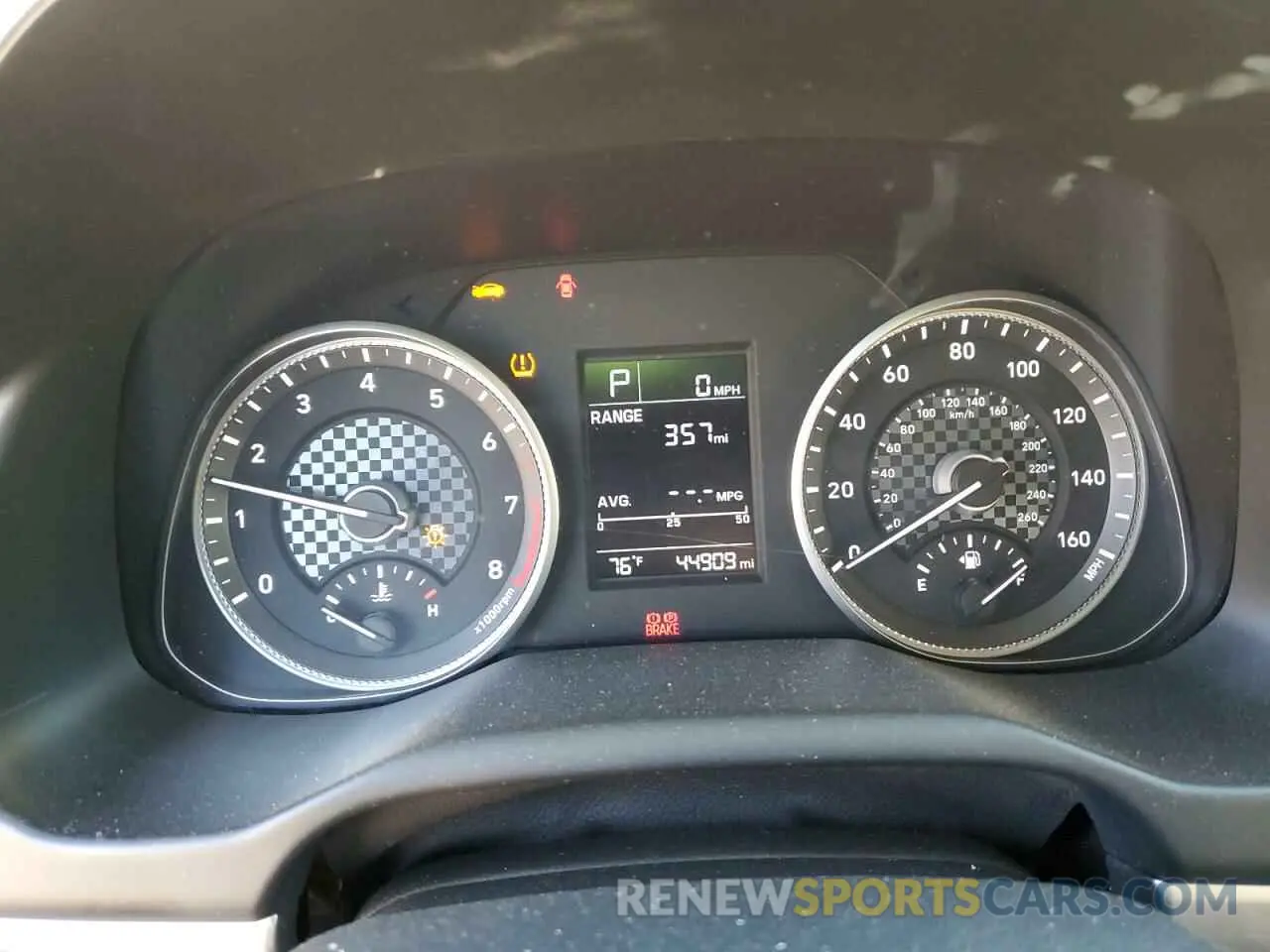 9 Фотография поврежденного автомобиля KMHD74LF3KU805356 HYUNDAI ELANTRA 2019