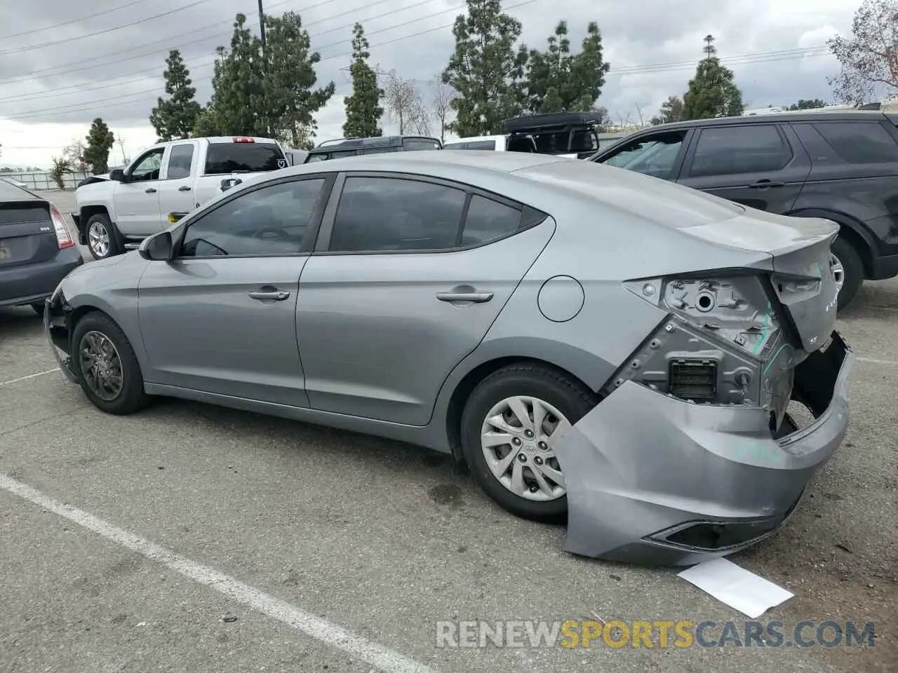 2 Фотография поврежденного автомобиля KMHD74LF3KU809357 HYUNDAI ELANTRA 2019