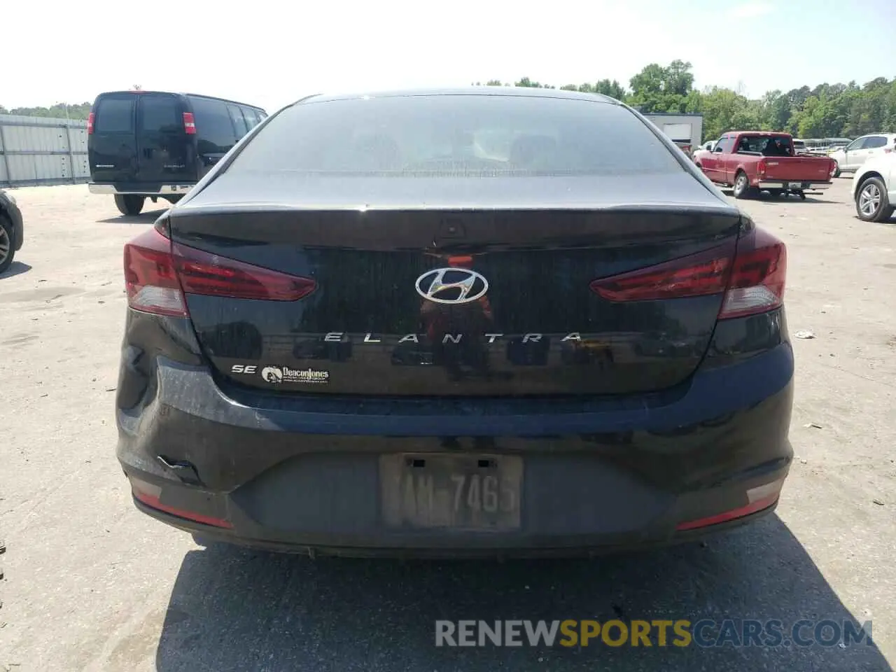 6 Photograph of a damaged car KMHD74LF4KU779401 HYUNDAI ELANTRA 2019