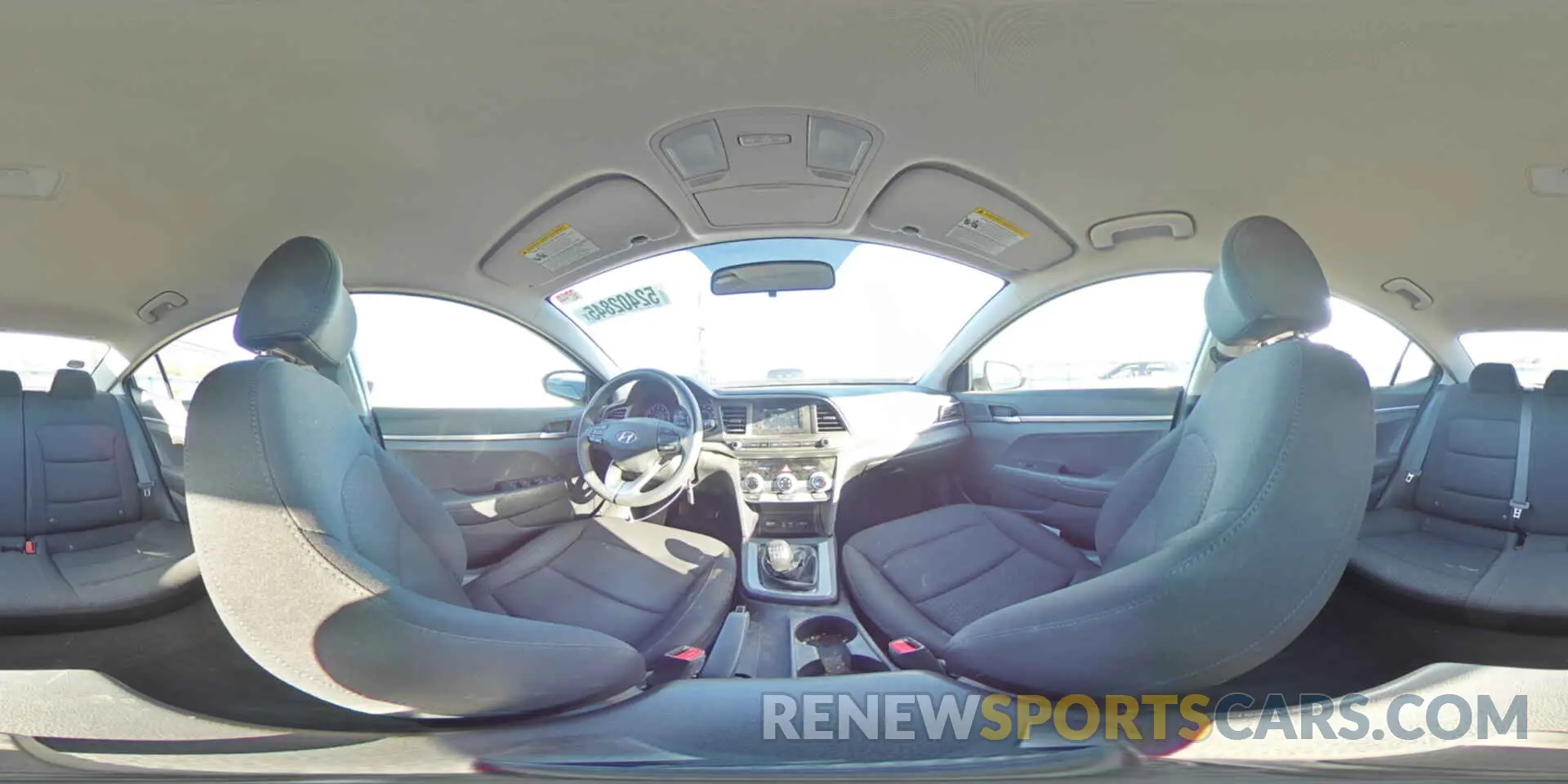 13 Фотография поврежденного автомобиля KMHD74LF4KU796876 HYUNDAI ELANTRA 2019