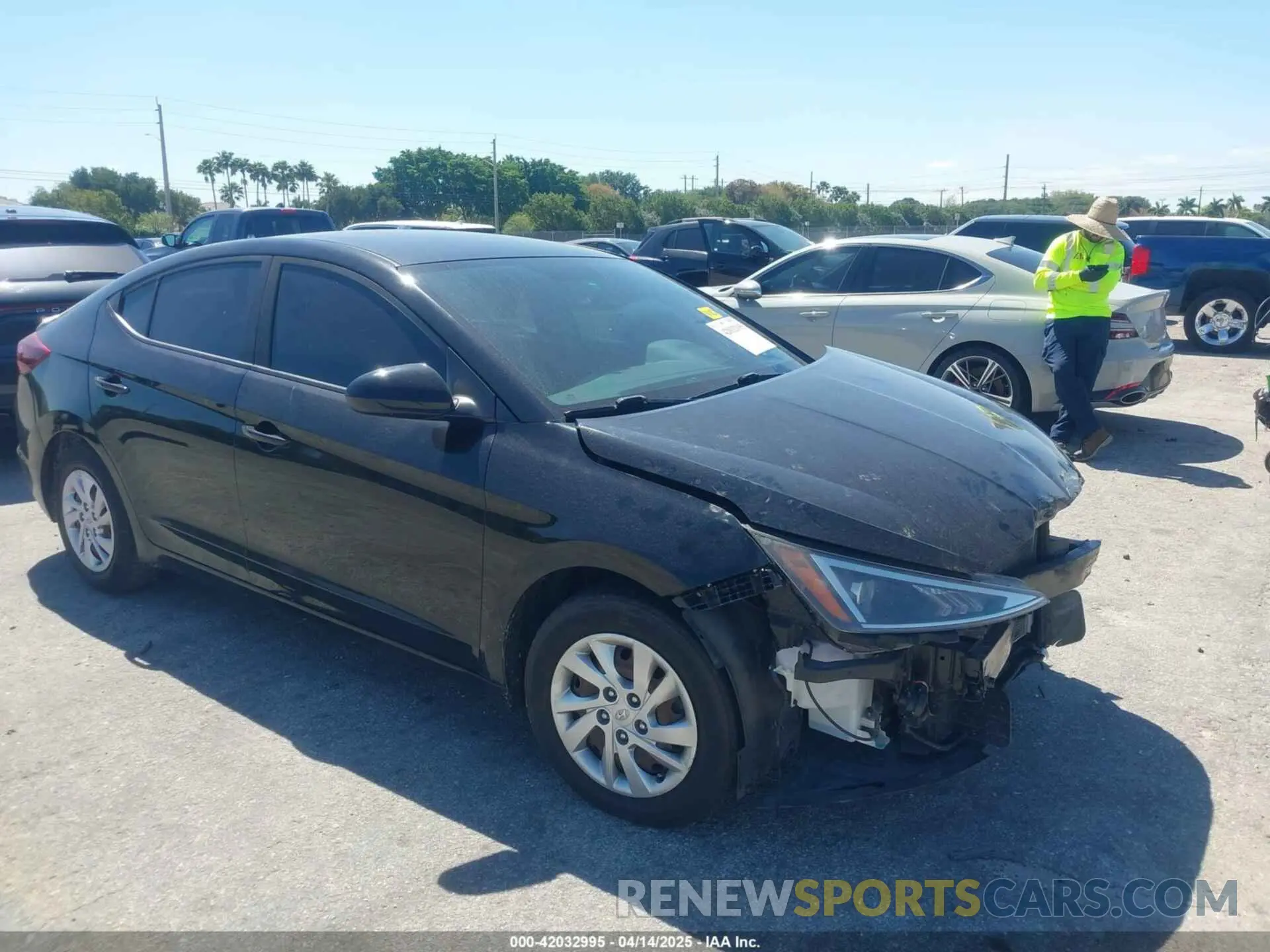 1 Photograph of a damaged car KMHD74LF4KU839046 HYUNDAI ELANTRA 2019