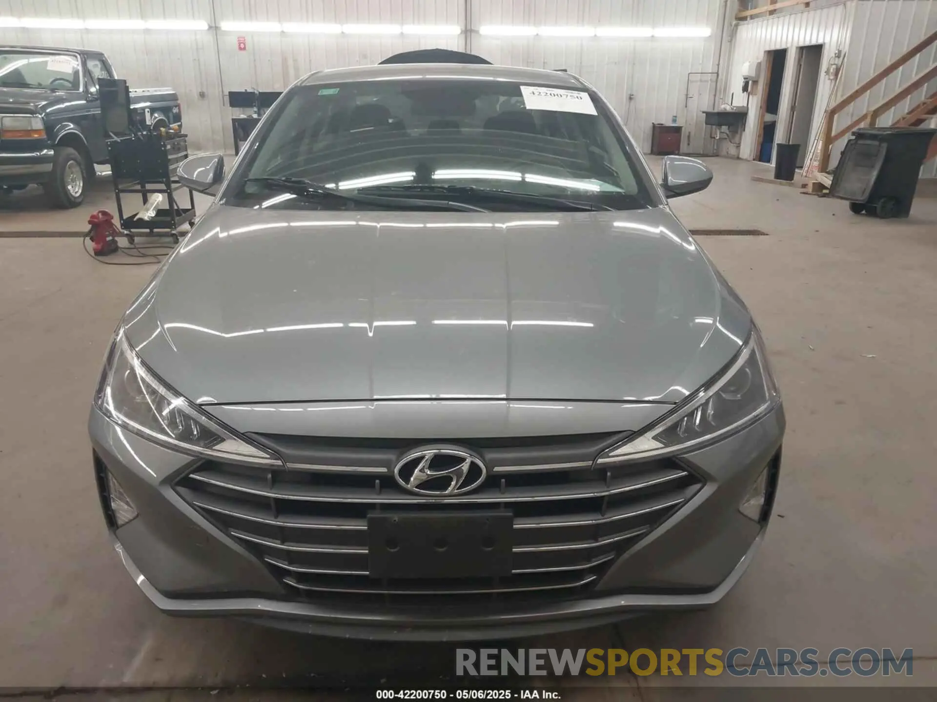 13 Photograph of a damaged car KMHD74LF4KU878672 HYUNDAI ELANTRA 2019