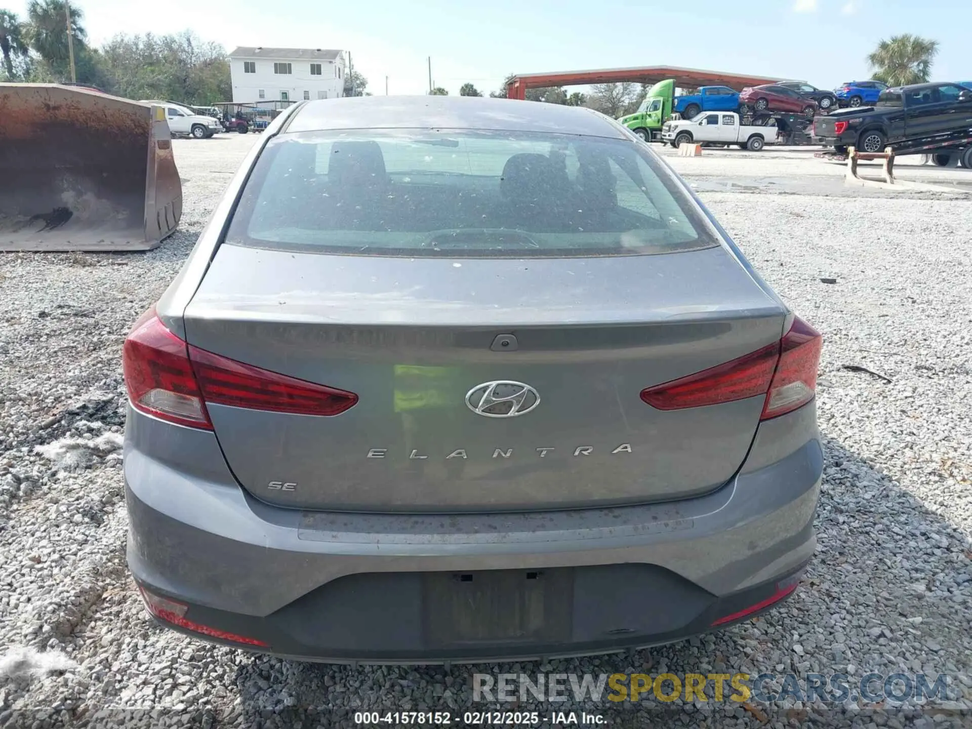 16 Photograph of a damaged car KMHD74LF7KU867679 HYUNDAI ELANTRA 2019