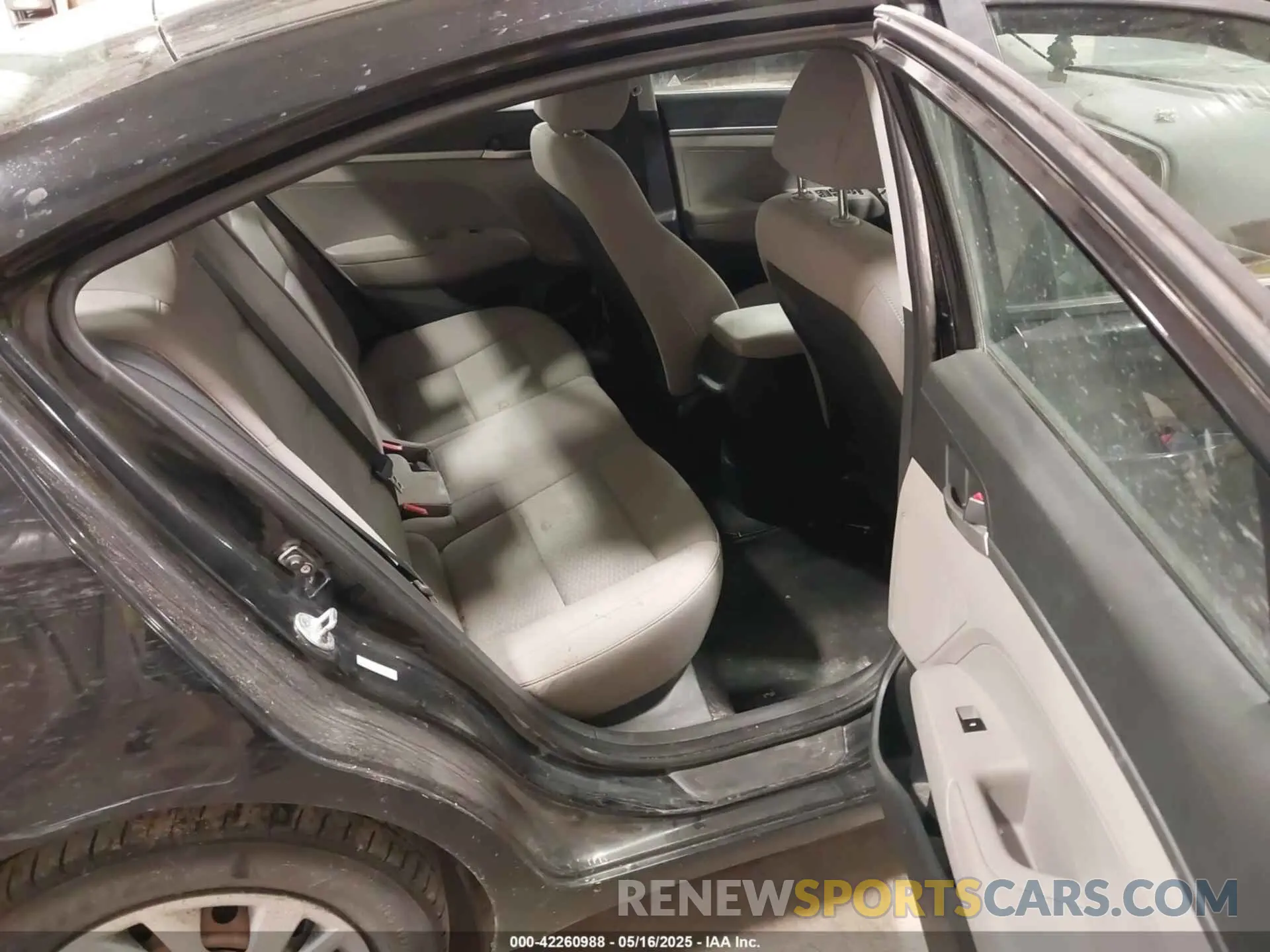 8 Photograph of a damaged car KMHD74LF8KU756994 HYUNDAI ELANTRA 2019