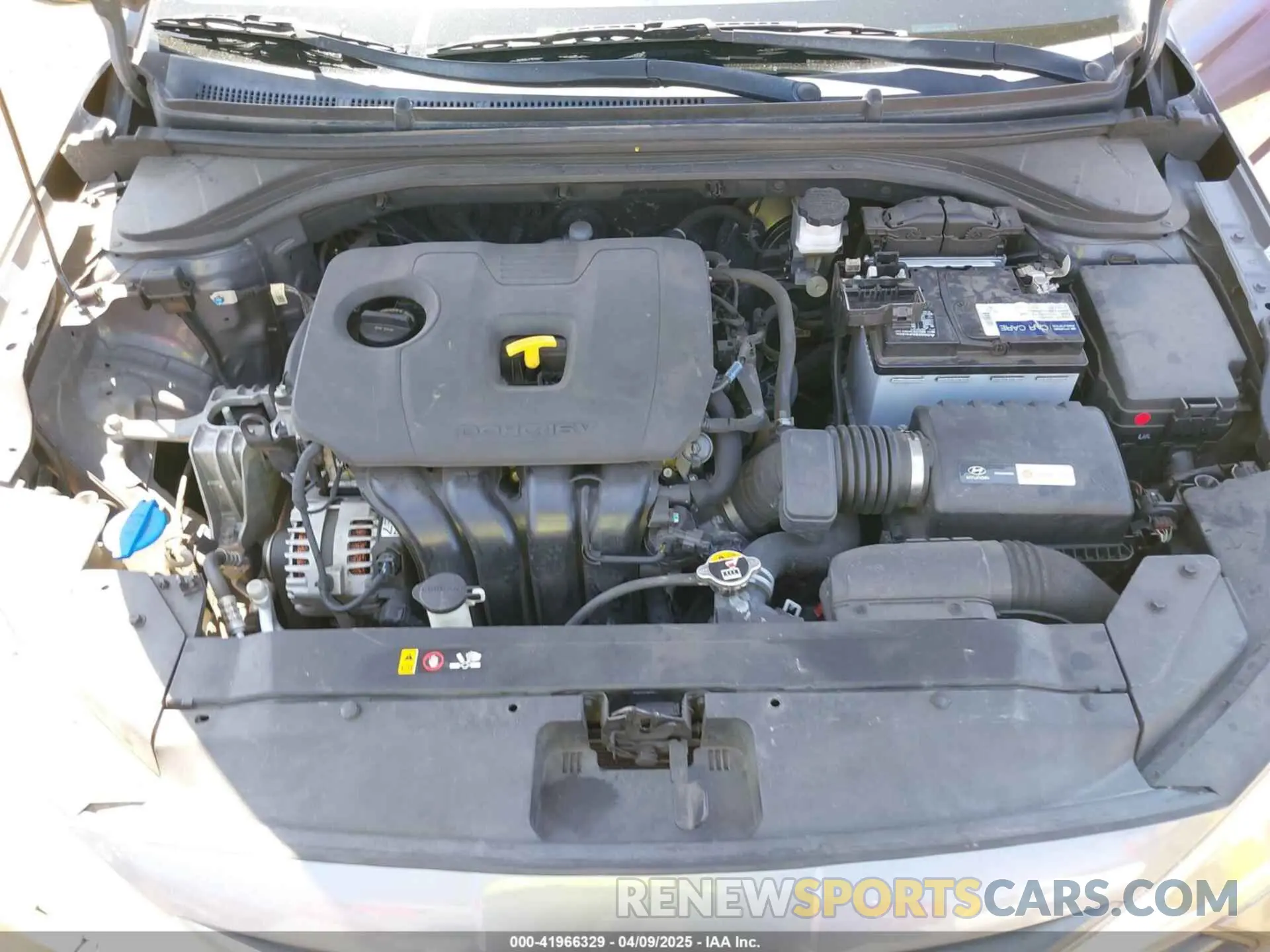 10 Фотография поврежденного автомобиля KMHD74LFXKU827774 HYUNDAI ELANTRA 2019