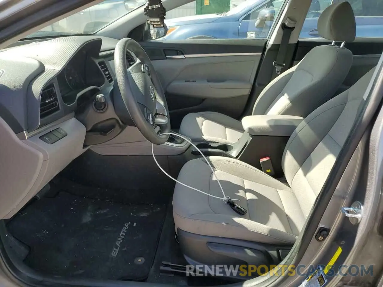 7 Photograph of a damaged car KMHD74LFXKU830657 HYUNDAI ELANTRA 2019
