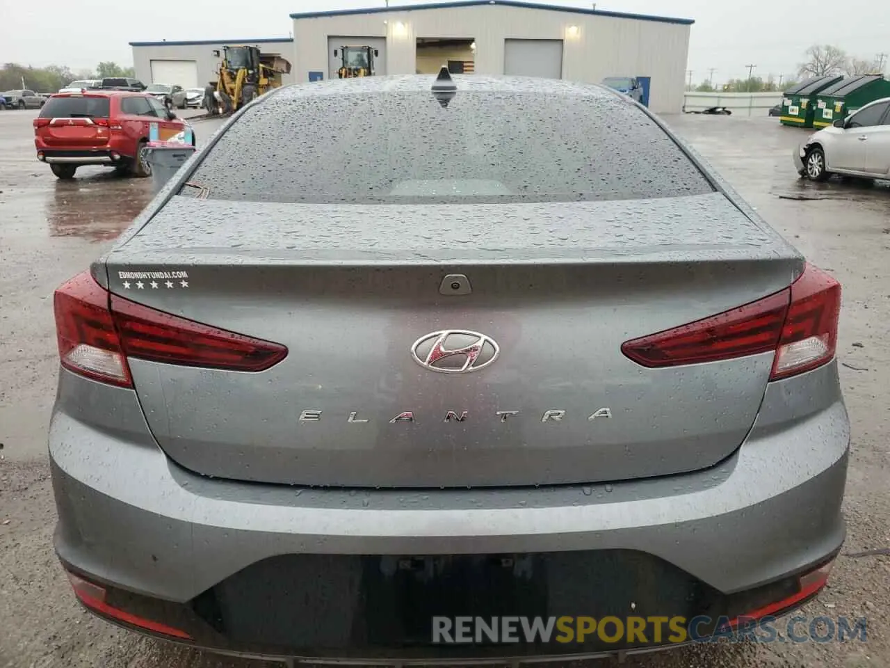6 Photograph of a damaged car KMHD84LF0KU764875 HYUNDAI ELANTRA 2019