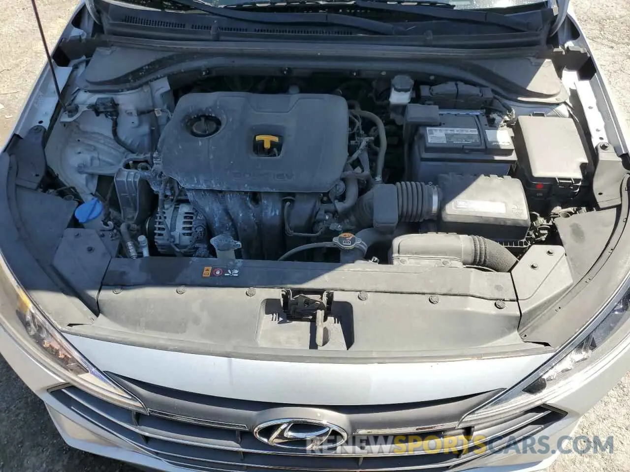 11 Photograph of a damaged car KMHD84LF0KU846072 HYUNDAI ELANTRA 2019