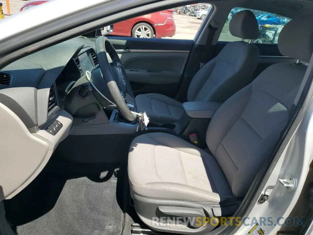 7 Photograph of a damaged car KMHD84LF0KU846072 HYUNDAI ELANTRA 2019