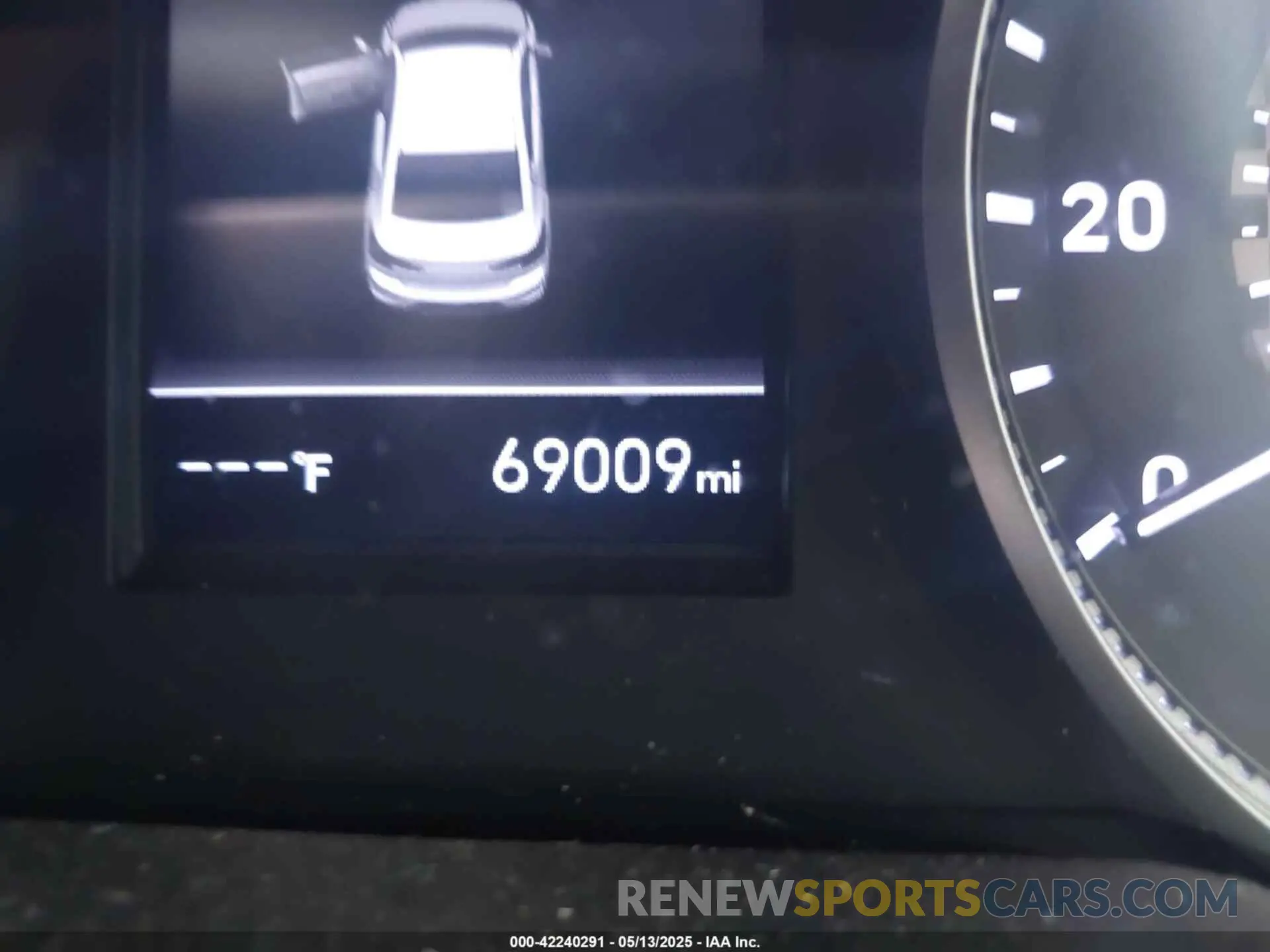 16 Photograph of a damaged car KMHD84LF1KU763668 HYUNDAI ELANTRA 2019