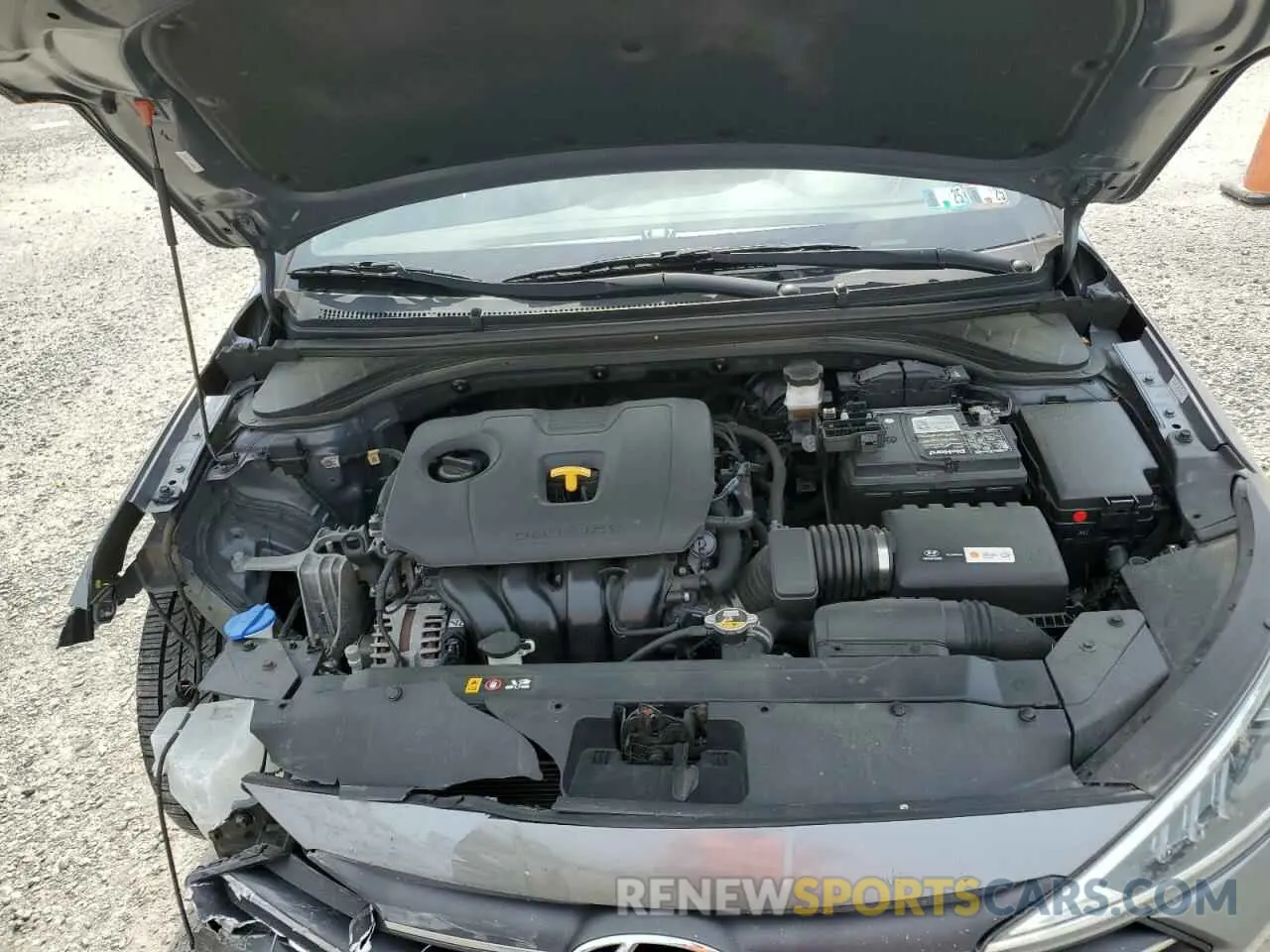 12 Фотография поврежденного автомобиля KMHD84LF1KU786996 HYUNDAI ELANTRA 2019