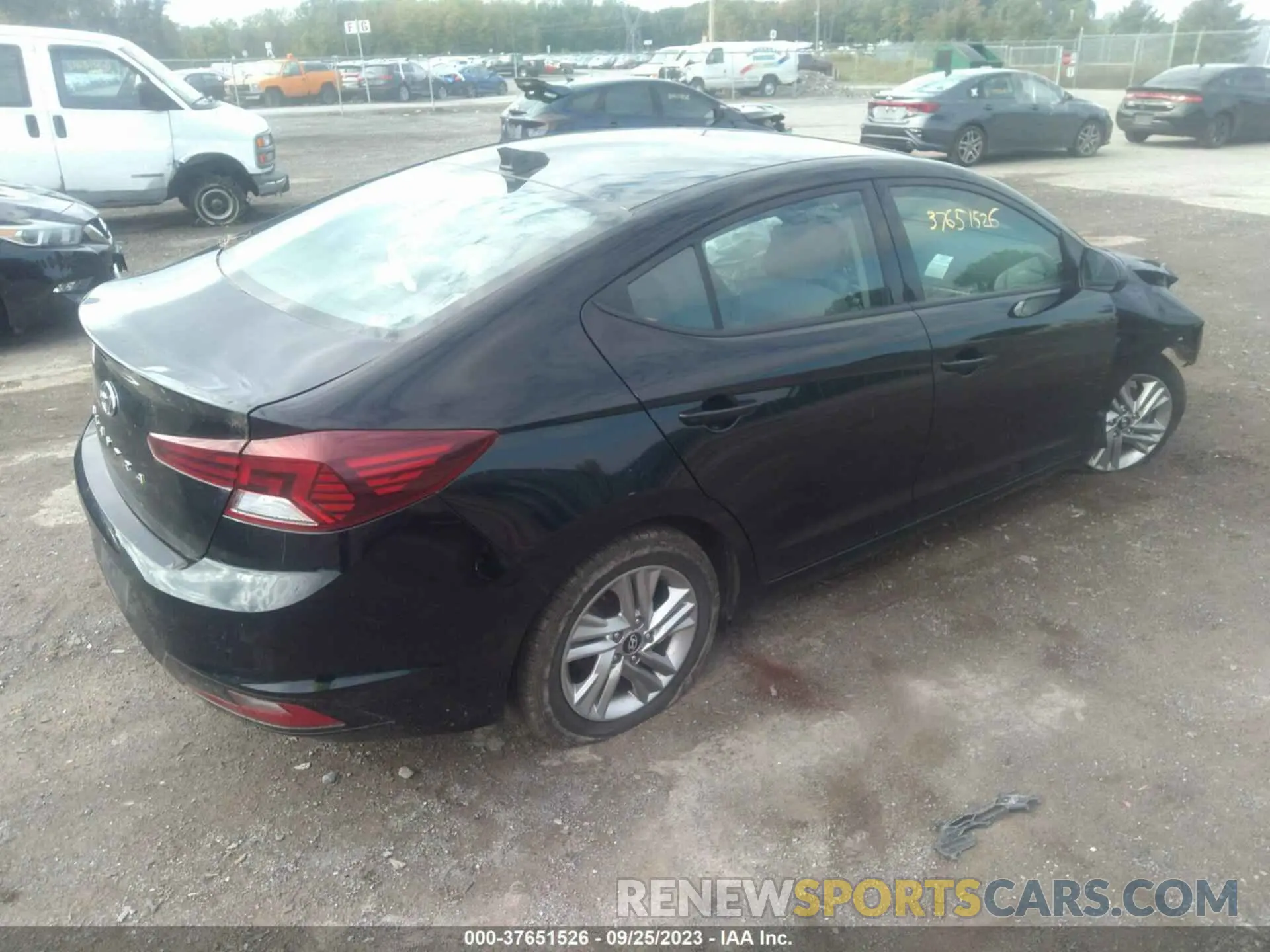 4 Photograph of a damaged car KMHD84LF1KU787761 HYUNDAI ELANTRA 2019