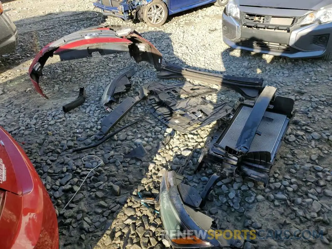 12 Фотография поврежденного автомобиля KMHD84LF1KU886757 HYUNDAI ELANTRA 2019