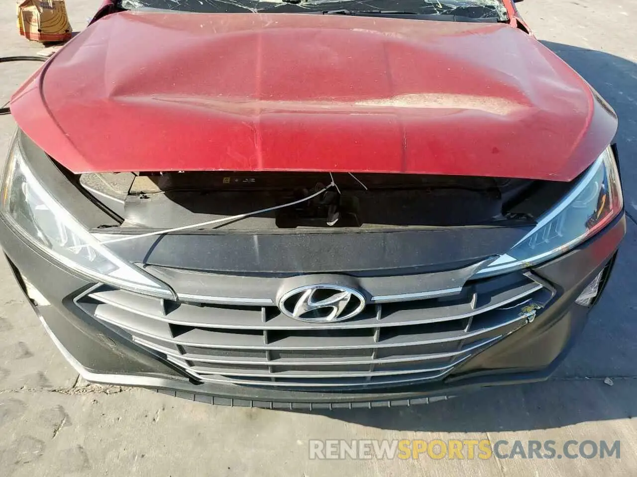 11 Фотография поврежденного автомобиля KMHD84LF2KU773593 HYUNDAI ELANTRA 2019