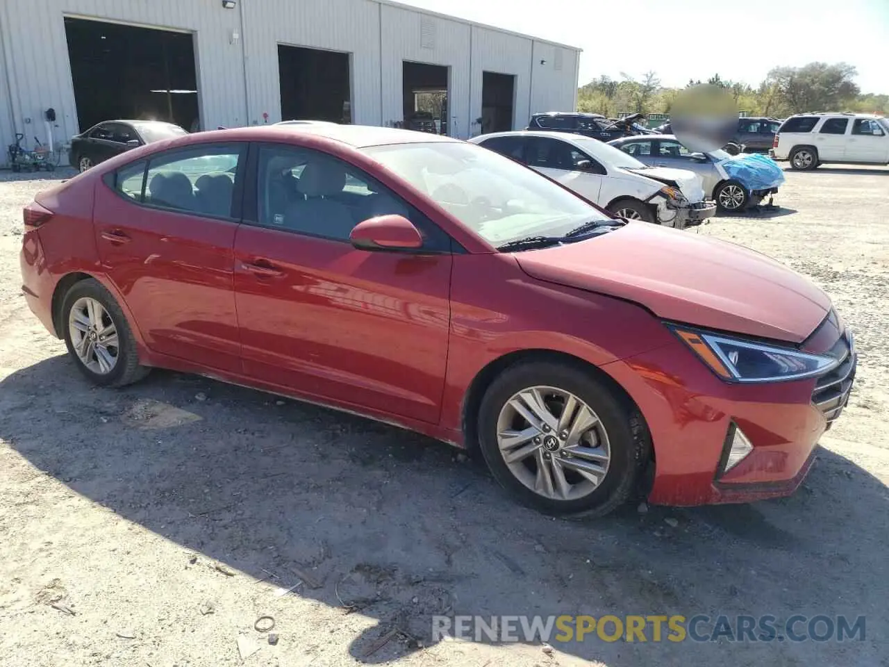 4 Photograph of a damaged car KMHD84LF2KU779913 HYUNDAI ELANTRA 2019