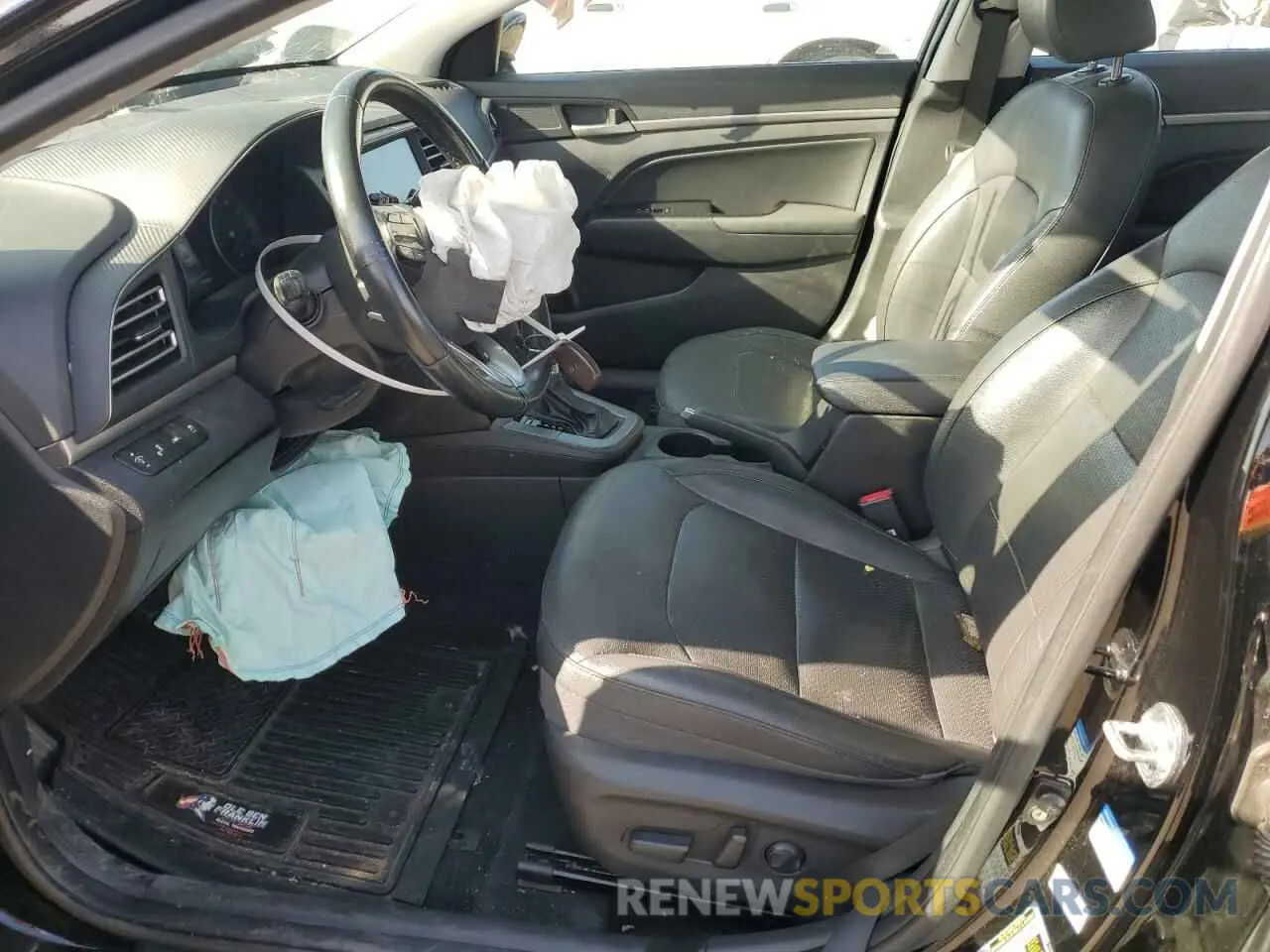 7 Фотография поврежденного автомобиля KMHD84LF2KU805913 HYUNDAI ELANTRA 2019