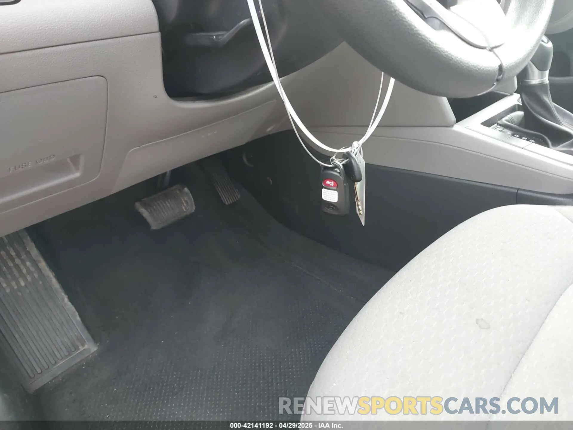 11 Photograph of a damaged car KMHD84LF3KU741672 HYUNDAI ELANTRA 2019