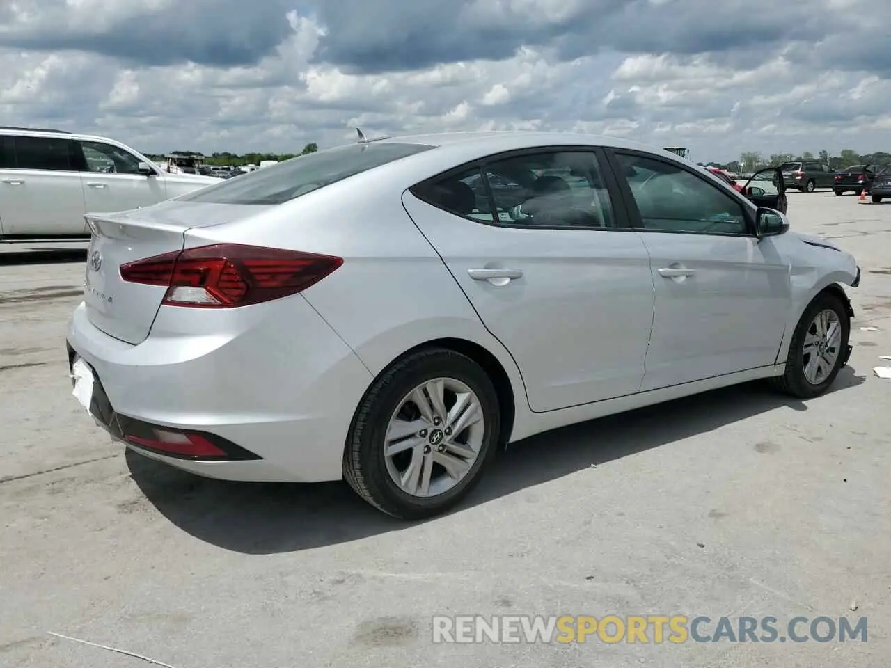 3 Photograph of a damaged car KMHD84LF3KU743776 HYUNDAI ELANTRA 2019