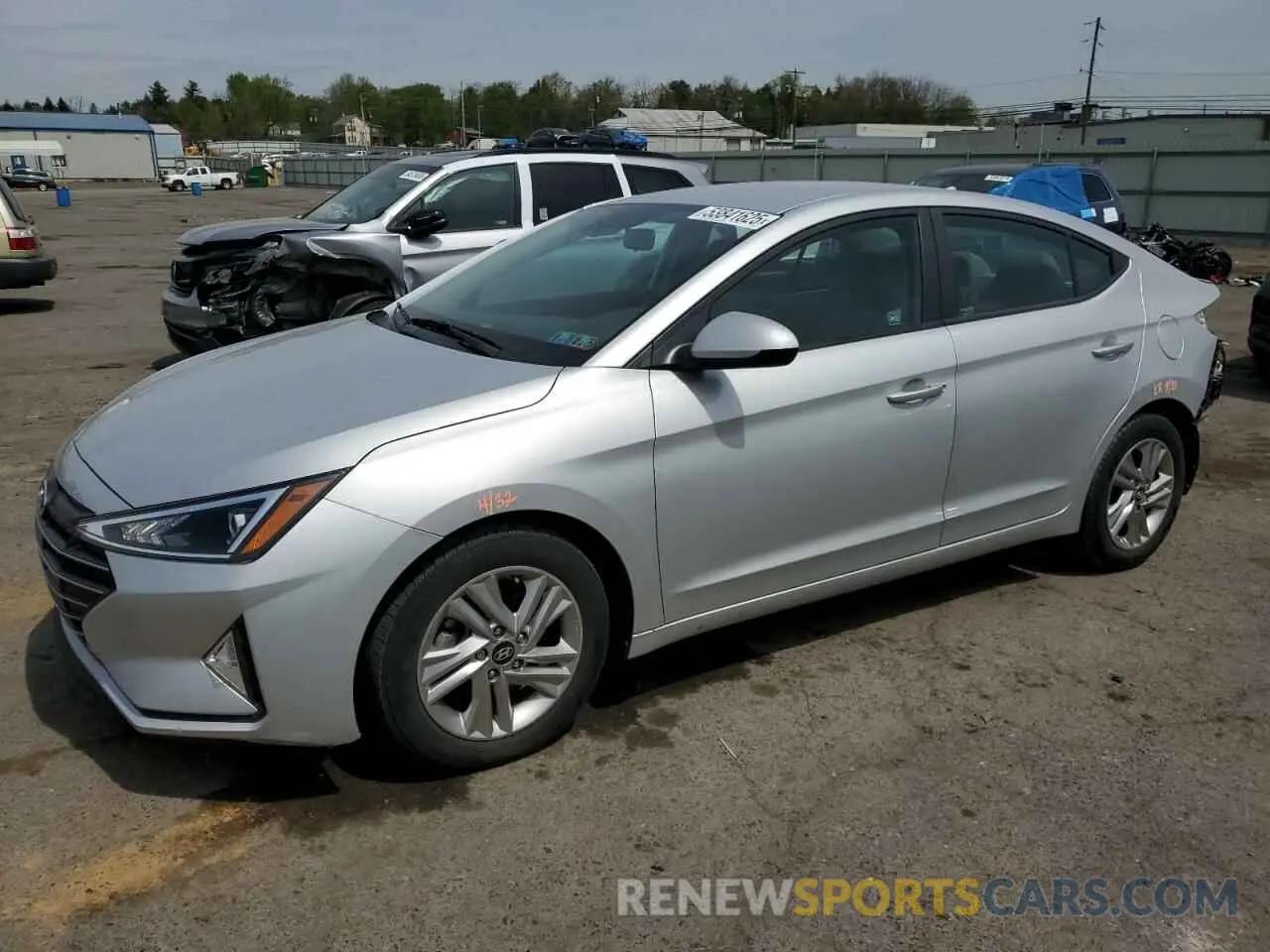 1 Photograph of a damaged car KMHD84LF3KU762909 HYUNDAI ELANTRA 2019
