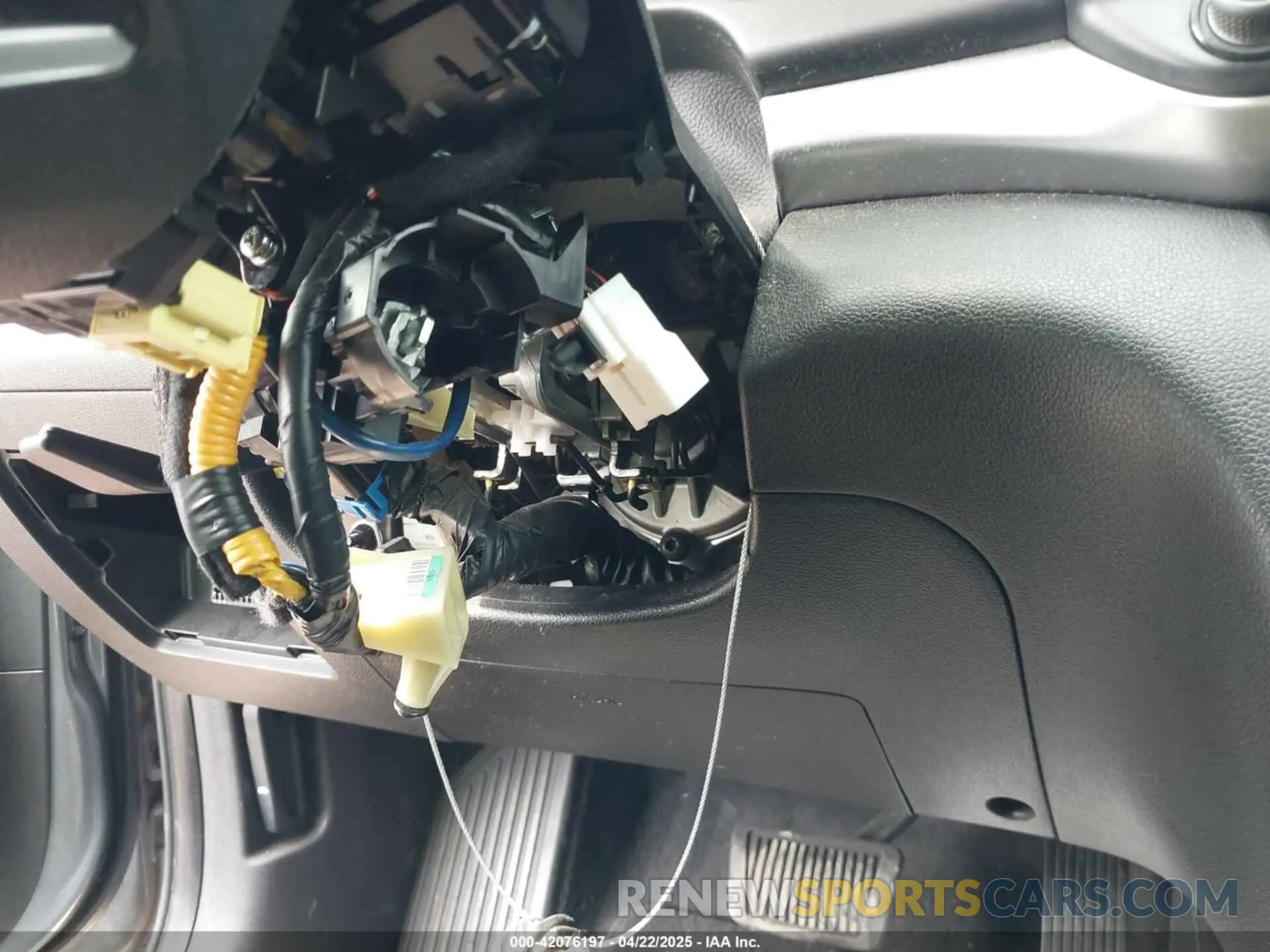 18 Фотография поврежденного автомобиля KMHD84LF3KU772775 HYUNDAI ELANTRA 2019
