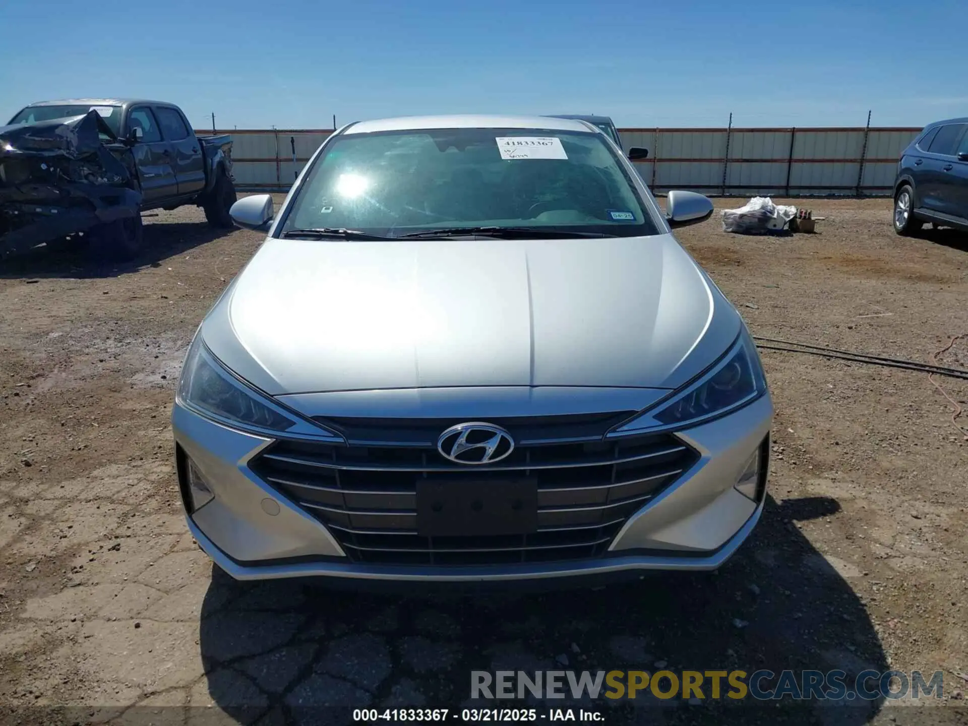 12 Photograph of a damaged car KMHD84LF5KU753192 HYUNDAI ELANTRA 2019
