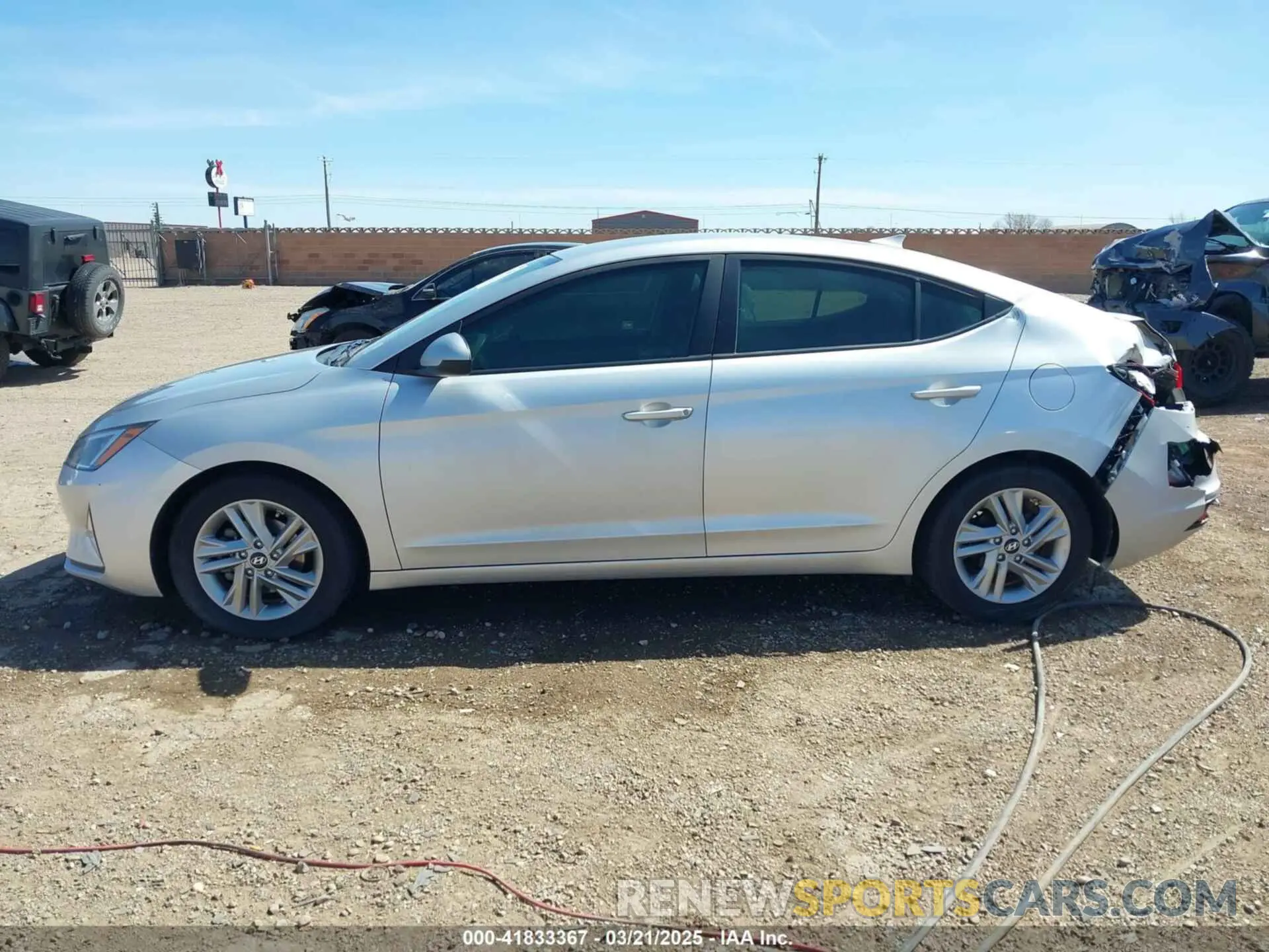 14 Photograph of a damaged car KMHD84LF5KU753192 HYUNDAI ELANTRA 2019