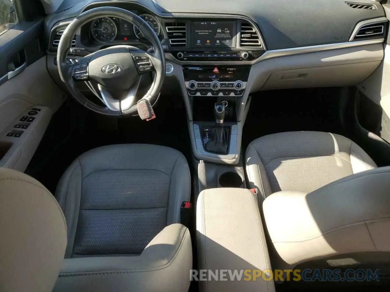 8 Photograph of a damaged car KMHD84LF6KU784077 HYUNDAI ELANTRA 2019