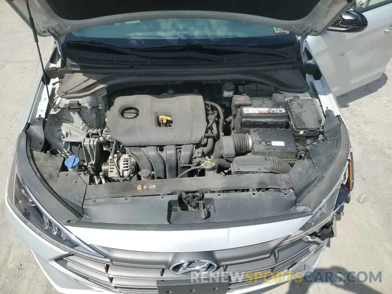 11 Photograph of a damaged car KMHD84LF7KU743750 HYUNDAI ELANTRA 2019