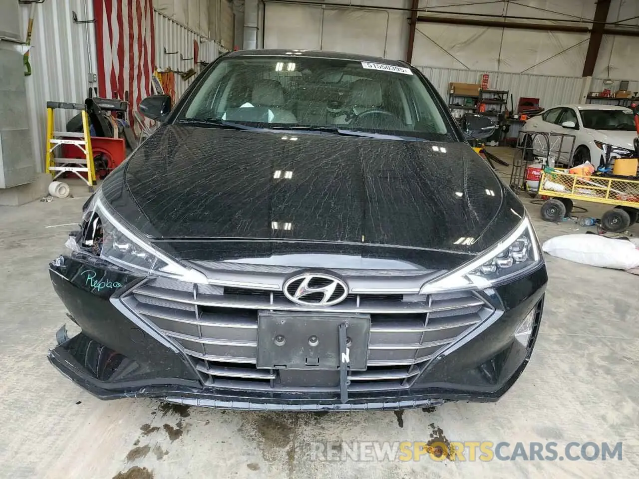 5 Фотография поврежденного автомобиля KMHD84LF7KU753047 HYUNDAI ELANTRA 2019