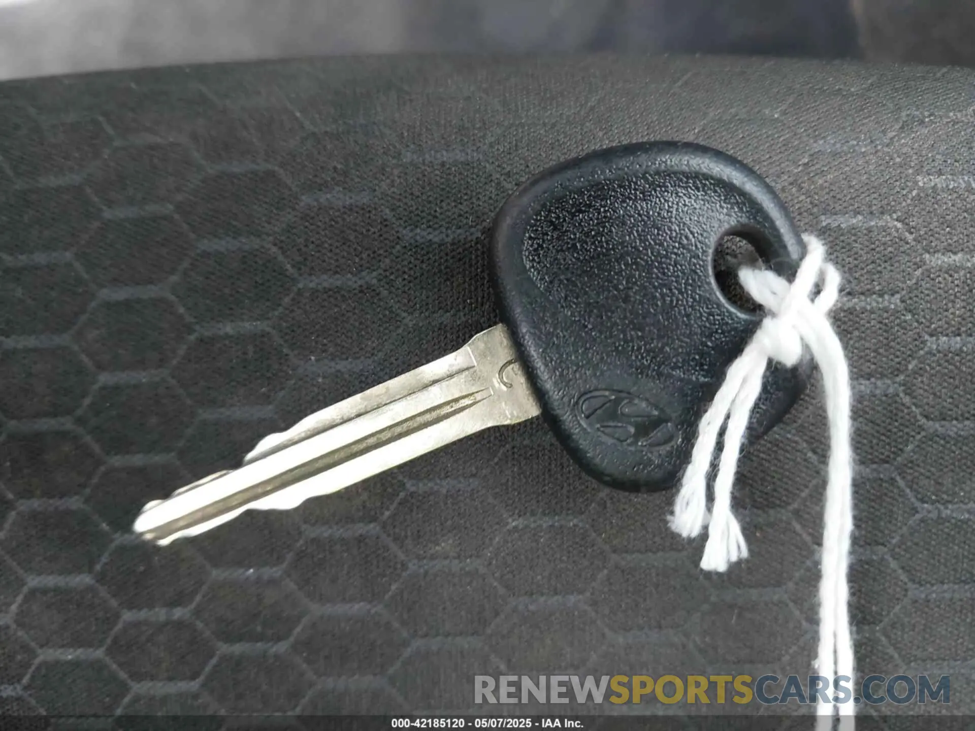 11 Photograph of a damaged car KMHD84LF7KU853603 HYUNDAI ELANTRA 2019
