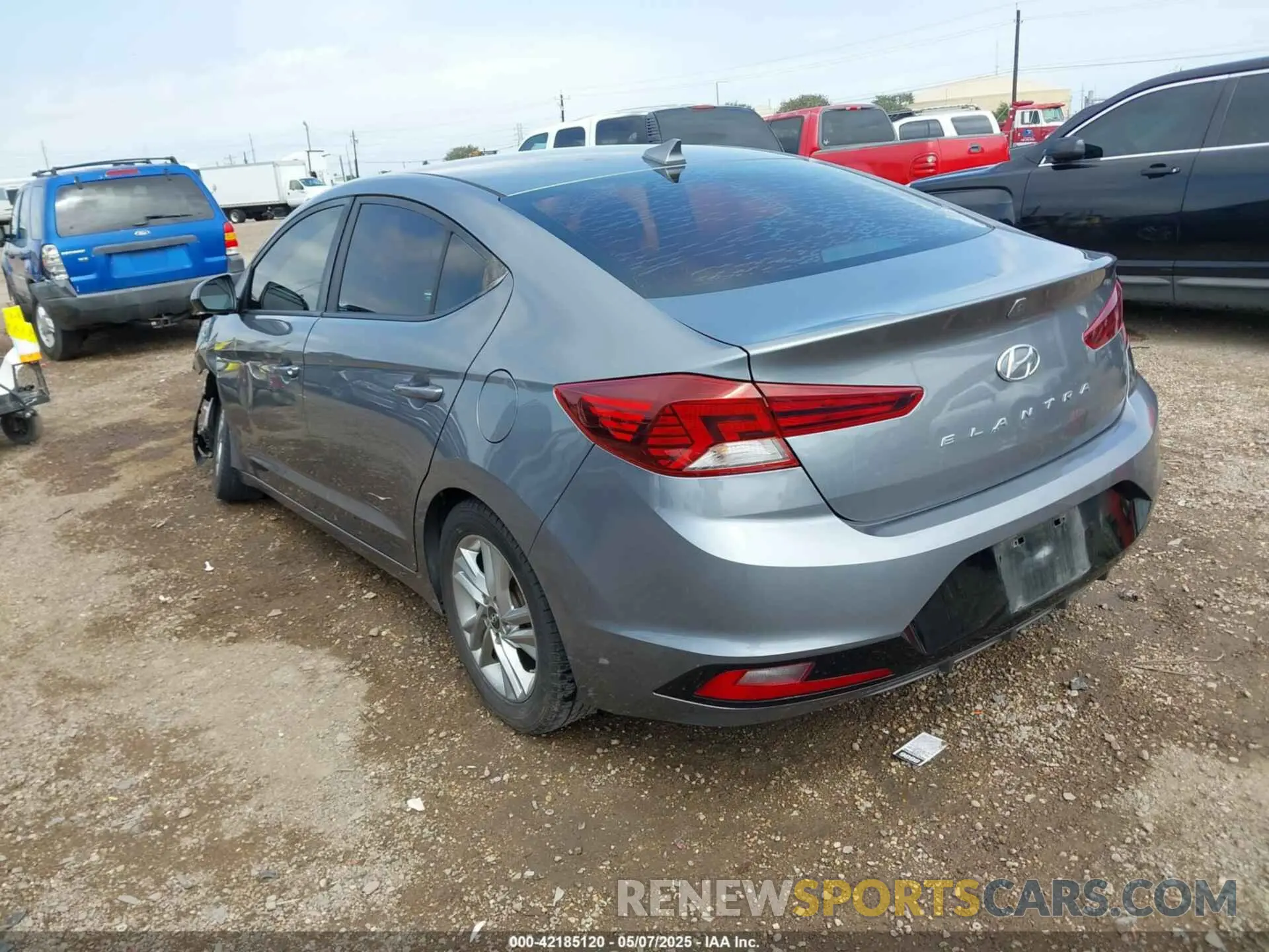 3 Photograph of a damaged car KMHD84LF7KU853603 HYUNDAI ELANTRA 2019