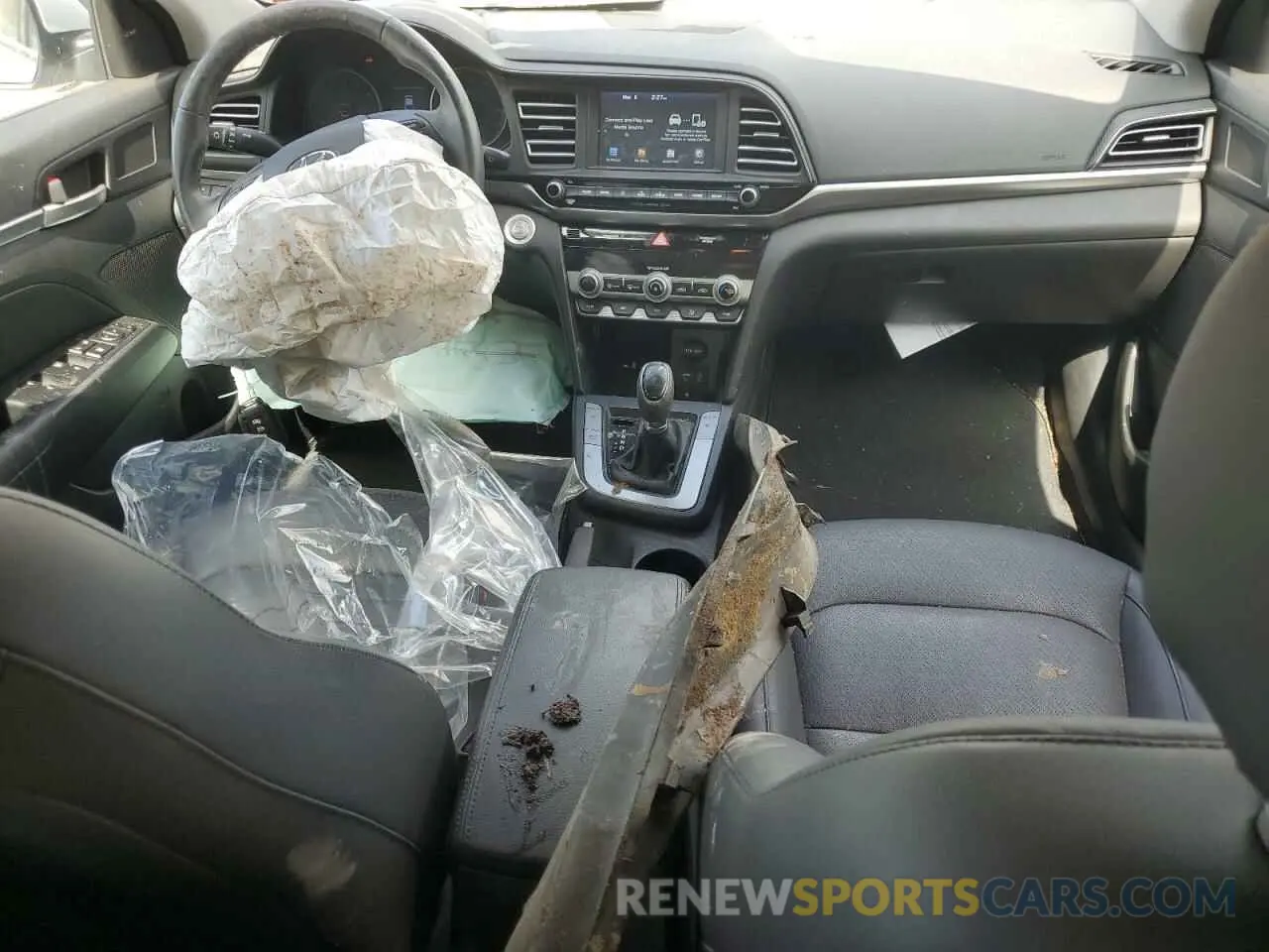 8 Photograph of a damaged car KMHD84LF7KU854217 HYUNDAI ELANTRA 2019