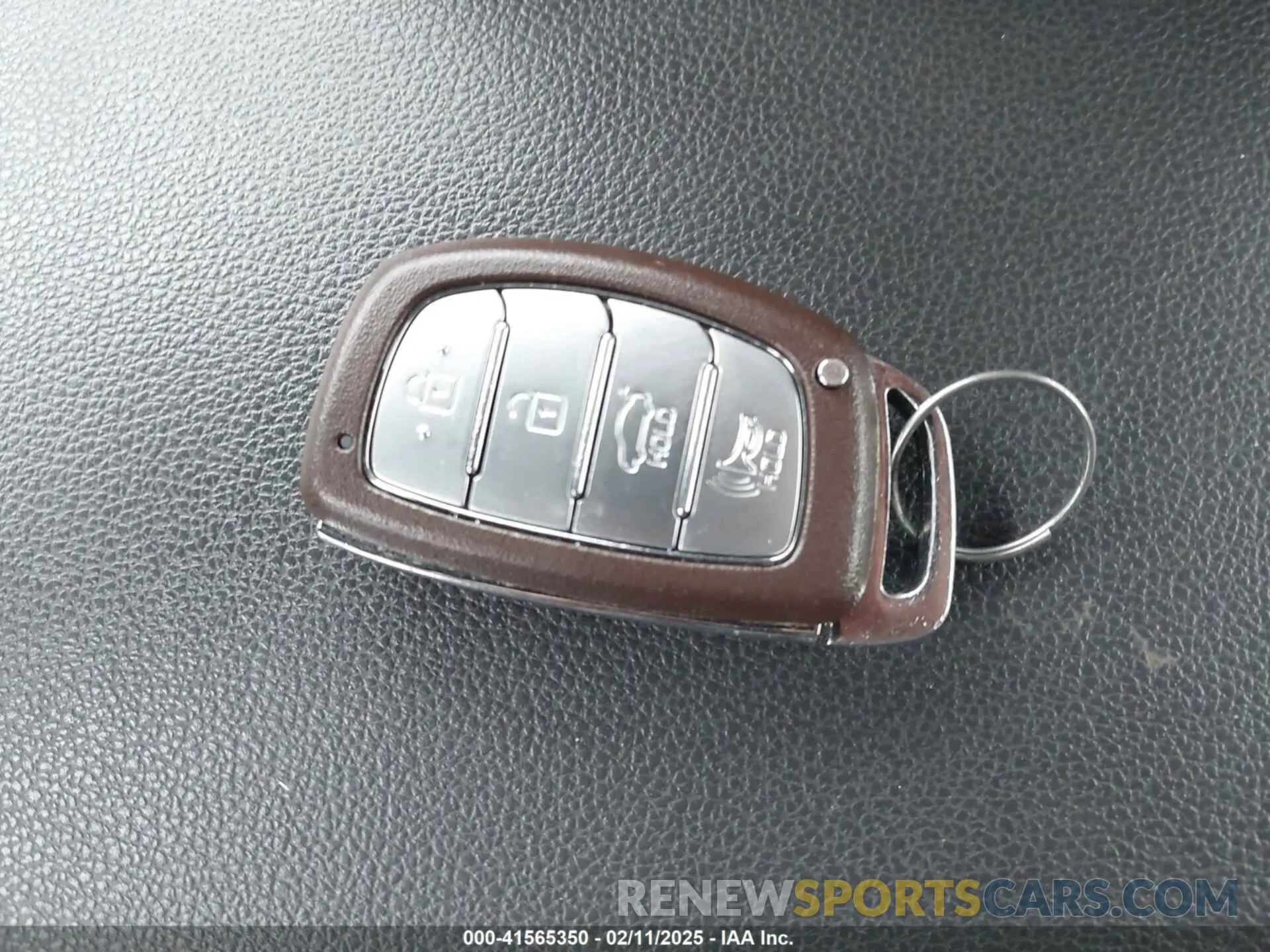 11 Photograph of a damaged car KMHD84LF8KU833554 HYUNDAI ELANTRA 2019